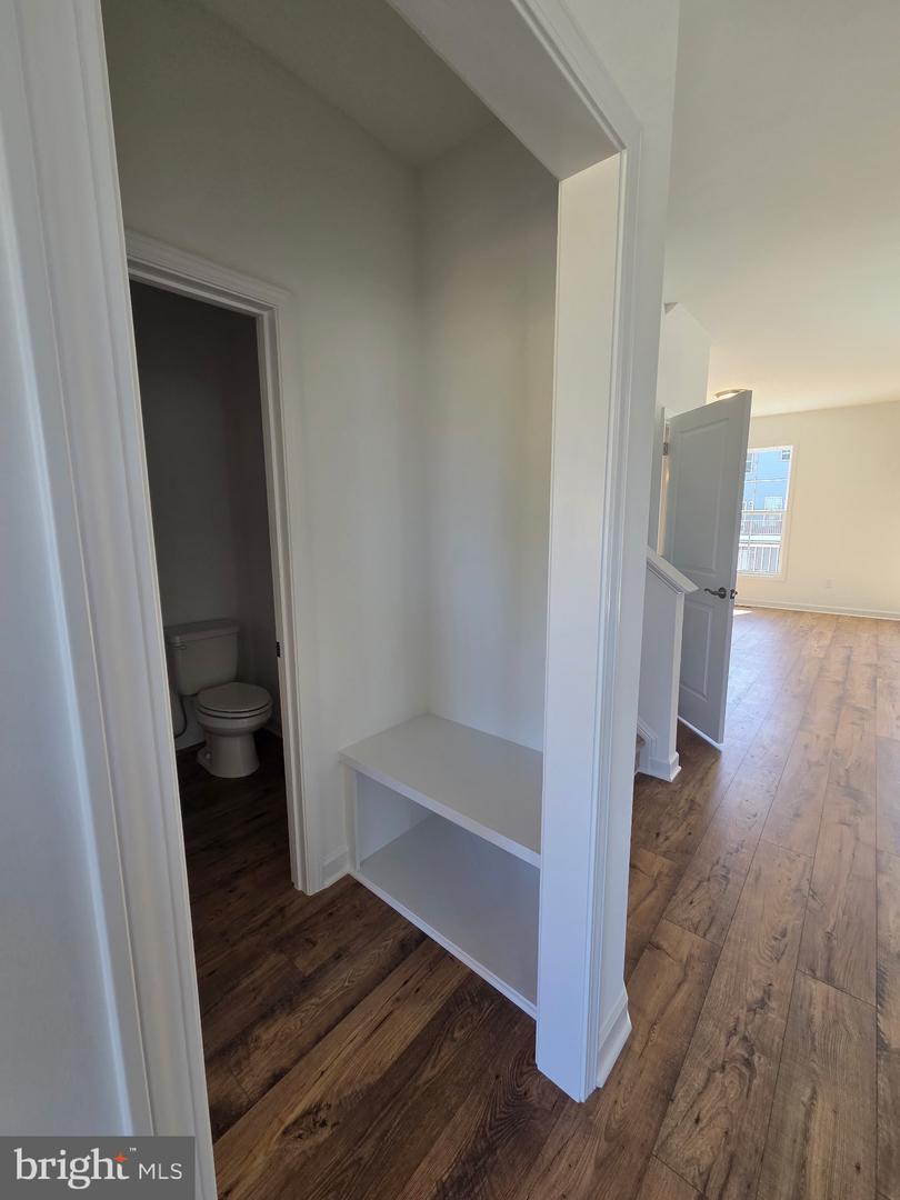 214 COLONY AVE, DALEVILLE, Virginia 24083, 4 Bedrooms Bedrooms, ,3 BathroomsBathrooms,Residential,For sale,214 COLONY AVE,VABO2000030 MLS # VABO2000030
