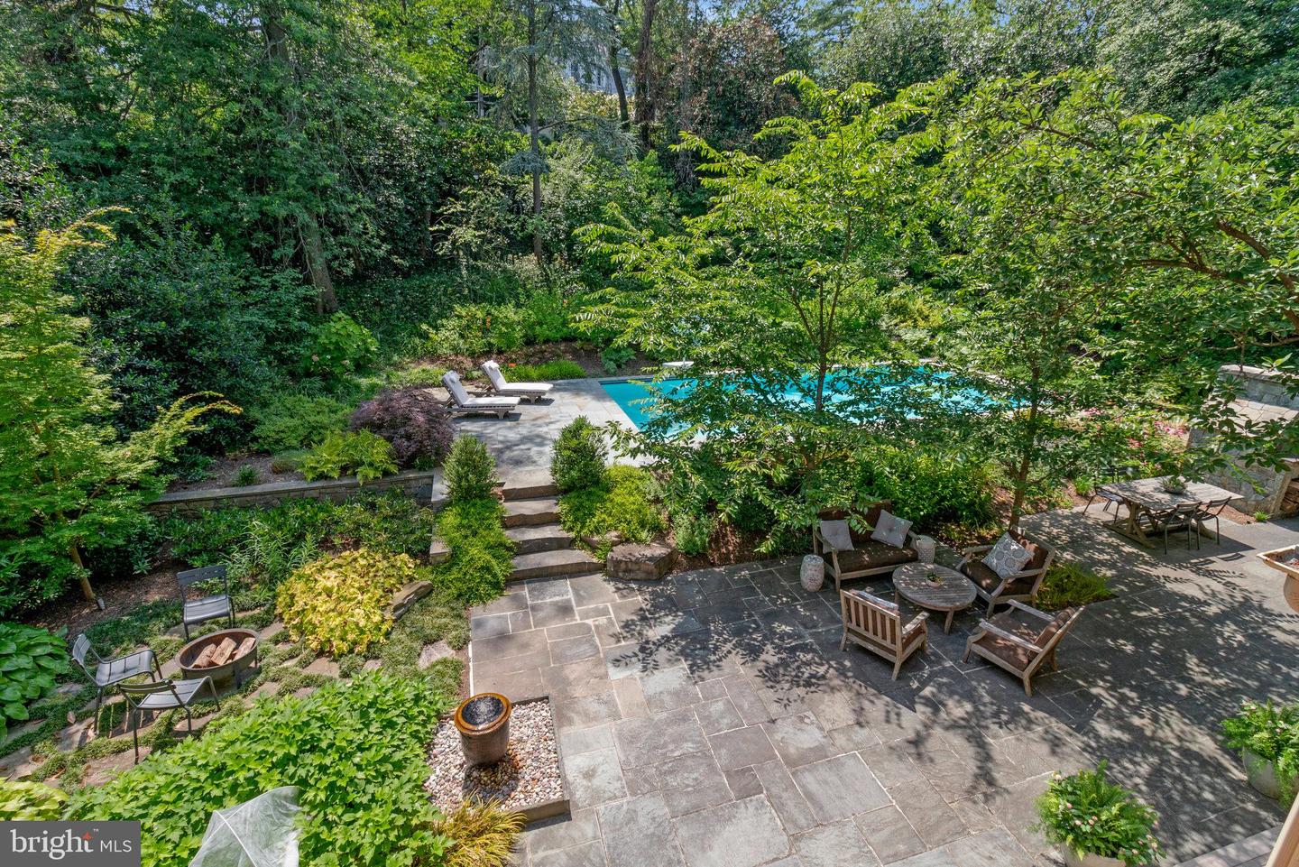 412 N VIEW TER, ALEXANDRIA, Virginia 22301, 5 Bedrooms Bedrooms, ,4 BathroomsBathrooms,Residential,For sale,412 N VIEW TER,VAAX2046860 MLS # VAAX2046860