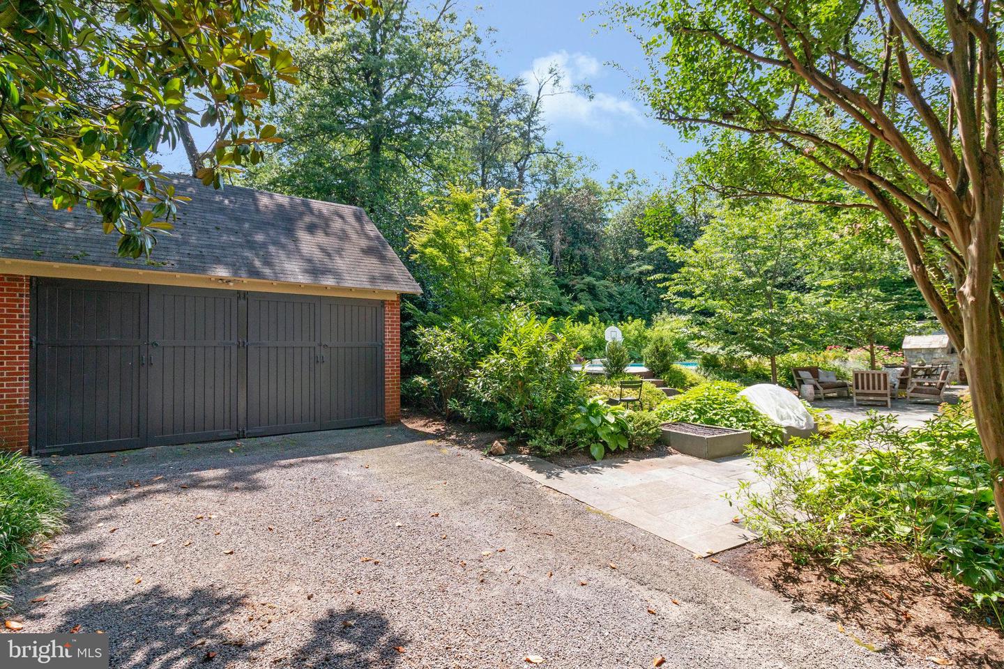 412 N VIEW TER, ALEXANDRIA, Virginia 22301, 5 Bedrooms Bedrooms, ,4 BathroomsBathrooms,Residential,For sale,412 N VIEW TER,VAAX2046860 MLS # VAAX2046860