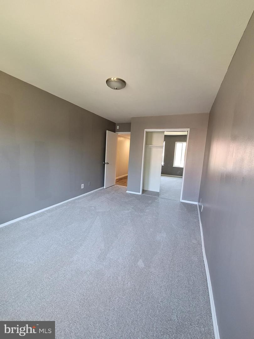 5049 7TH RD S #201, ARLINGTON, Virginia 22204, 2 Bedrooms Bedrooms, ,1 BathroomBathrooms,Residential,For sale,5049 7TH RD S #201,VAAR2059766 MLS # VAAR2059766