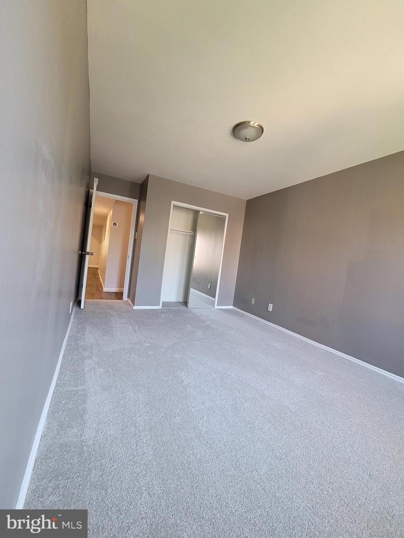 5049 7TH RD S #201, ARLINGTON, Virginia 22204, 2 Bedrooms Bedrooms, ,1 BathroomBathrooms,Residential,For sale,5049 7TH RD S #201,VAAR2059766 MLS # VAAR2059766