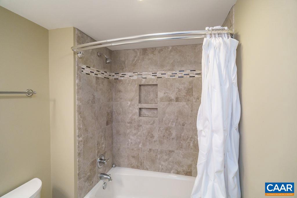 3525 ROCKS MILL LN, CHARLOTTESVILLE, Virginia 22903, 3 Bedrooms Bedrooms, ,3 BathroomsBathrooms,Residential,For sale,3525 ROCKS MILL LN,666048 MLS # 666048