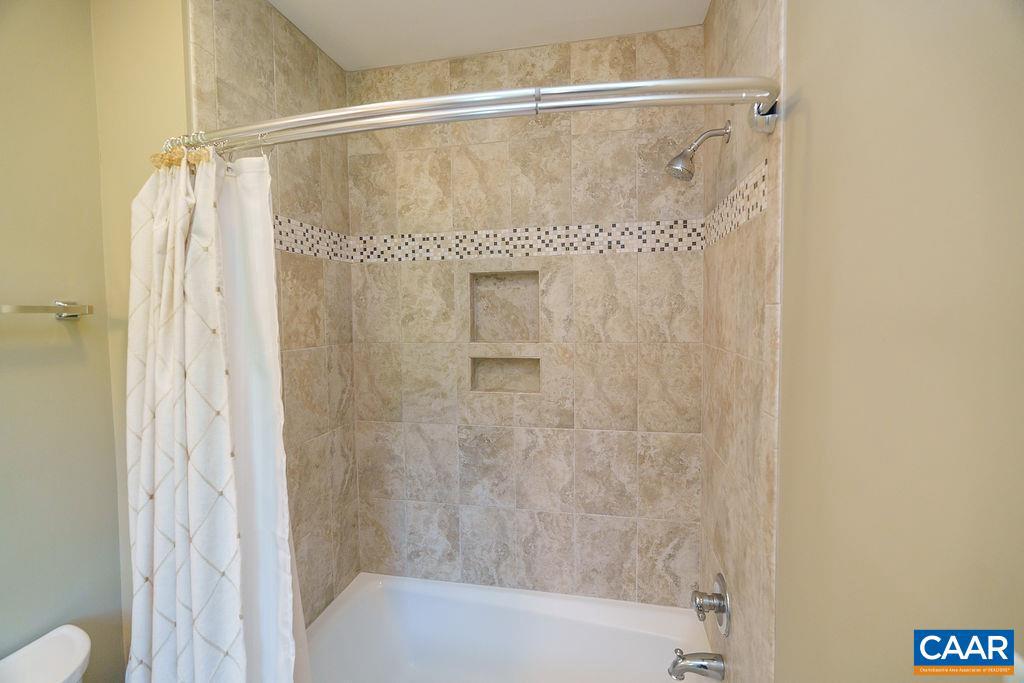 3525 ROCKS MILL LN, CHARLOTTESVILLE, Virginia 22903, 3 Bedrooms Bedrooms, ,3 BathroomsBathrooms,Residential,For sale,3525 ROCKS MILL LN,666048 MLS # 666048
