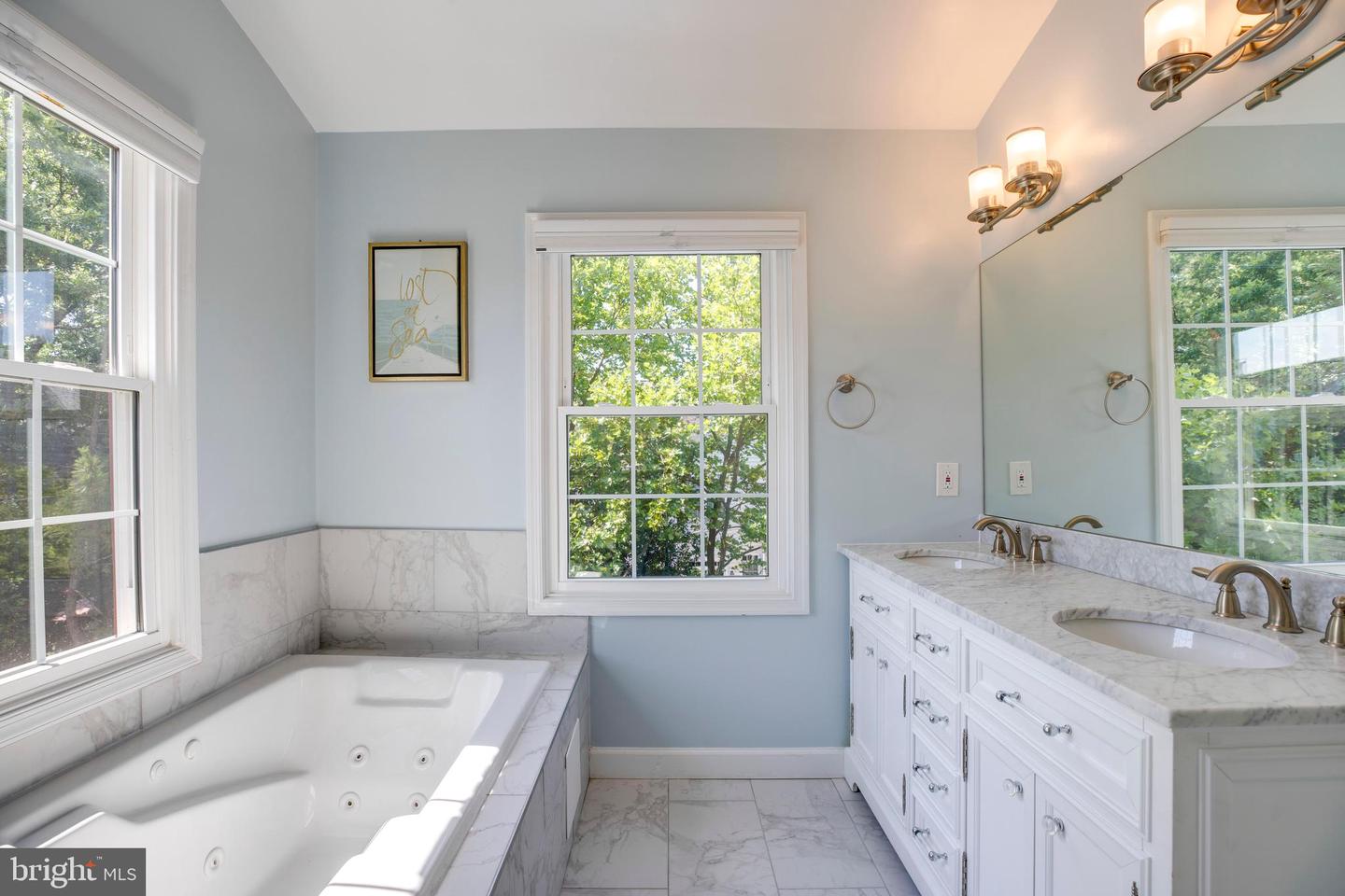 8001 GINA PL, VIENNA, Virginia 22182, 3 Bedrooms Bedrooms, ,2 BathroomsBathrooms,Residential,For sale,8001 GINA PL,VAFX2250124 MLS # VAFX2250124