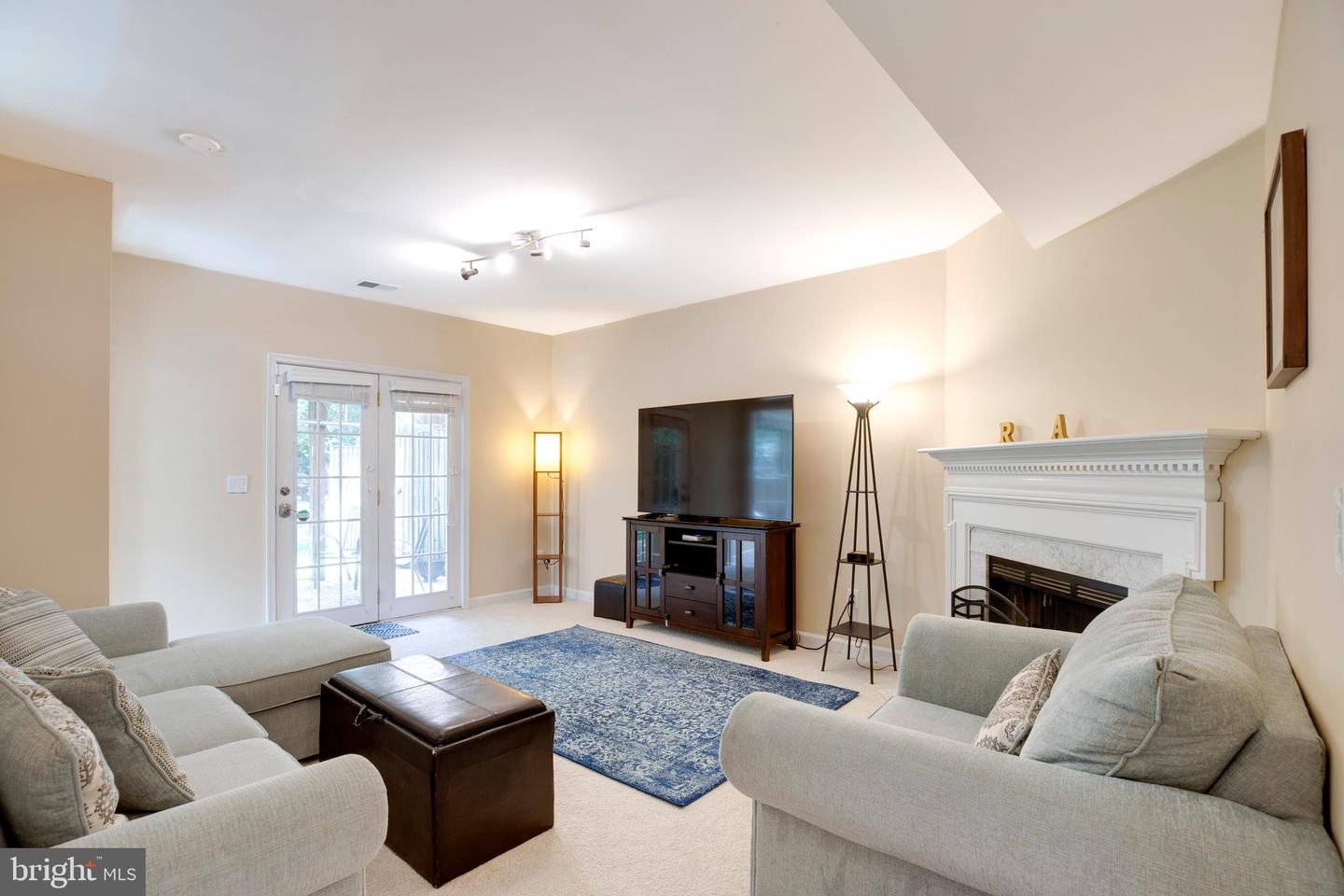 8001 GINA PL, VIENNA, Virginia 22182, 3 Bedrooms Bedrooms, ,2 BathroomsBathrooms,Residential,For sale,8001 GINA PL,VAFX2250124 MLS # VAFX2250124