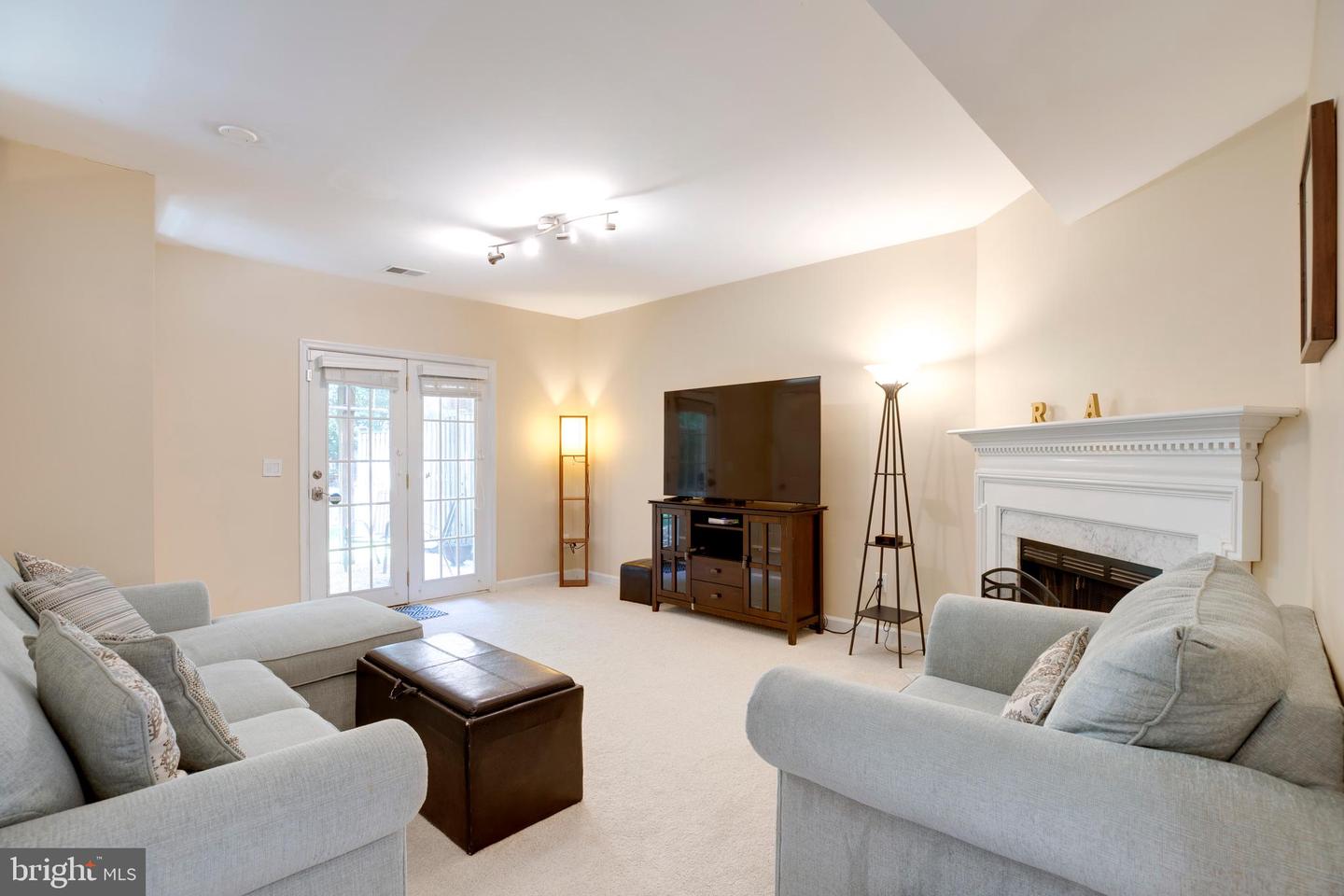 8001 GINA PL, VIENNA, Virginia 22182, 3 Bedrooms Bedrooms, ,2 BathroomsBathrooms,Residential,For sale,8001 GINA PL,VAFX2250124 MLS # VAFX2250124