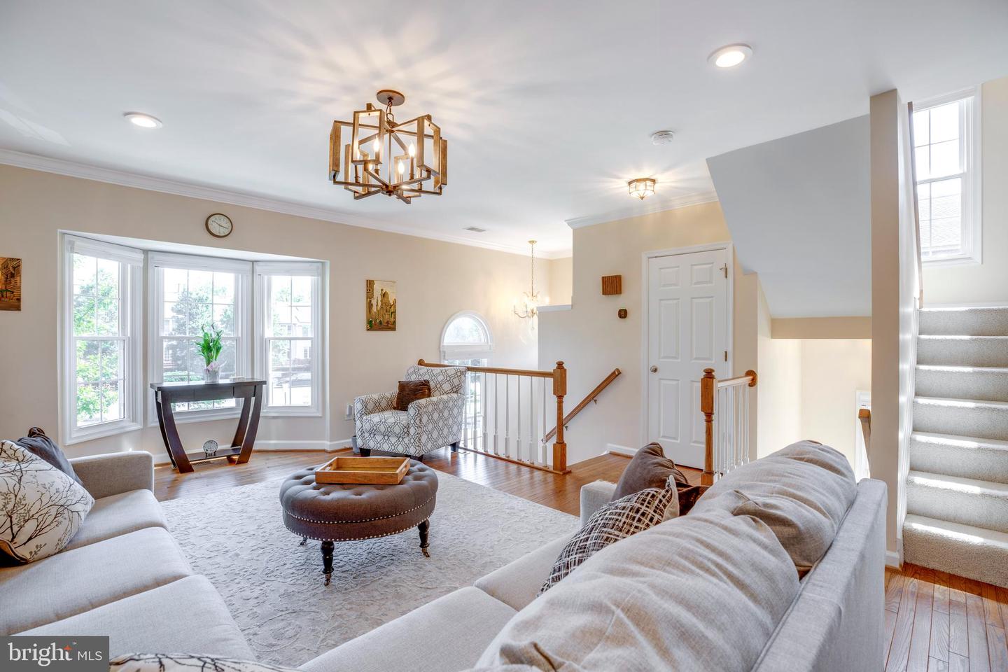 8001 GINA PL, VIENNA, Virginia 22182, 3 Bedrooms Bedrooms, ,2 BathroomsBathrooms,Residential,For sale,8001 GINA PL,VAFX2250124 MLS # VAFX2250124