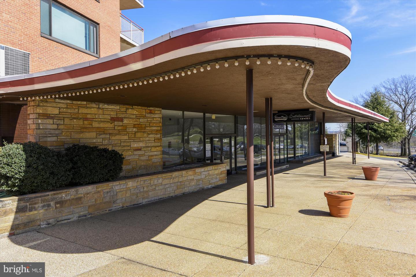 1121 ARLINGTON BLVD #724, ARLINGTON, Virginia 22209, ,1 BathroomBathrooms,Residential,For sale,1121 ARLINGTON BLVD #724,VAAR2059784 MLS # VAAR2059784