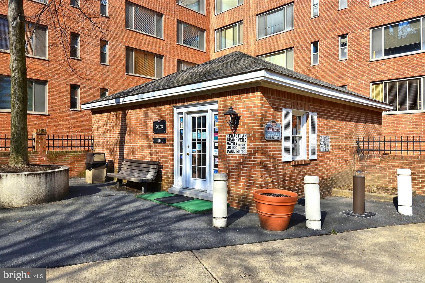 1121 ARLINGTON BLVD #724, ARLINGTON, Virginia 22209, ,1 BathroomBathrooms,Residential,For sale,1121 ARLINGTON BLVD #724,VAAR2059784 MLS # VAAR2059784