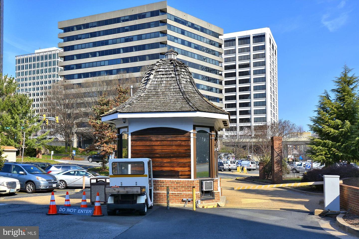 1121 ARLINGTON BLVD #724, ARLINGTON, Virginia 22209, ,1 BathroomBathrooms,Residential,For sale,1121 ARLINGTON BLVD #724,VAAR2059784 MLS # VAAR2059784