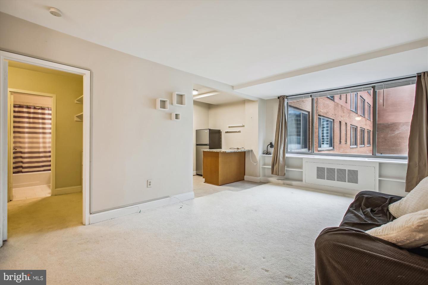 1121 ARLINGTON BLVD #724, ARLINGTON, Virginia 22209, ,1 BathroomBathrooms,Residential,For sale,1121 ARLINGTON BLVD #724,VAAR2059784 MLS # VAAR2059784
