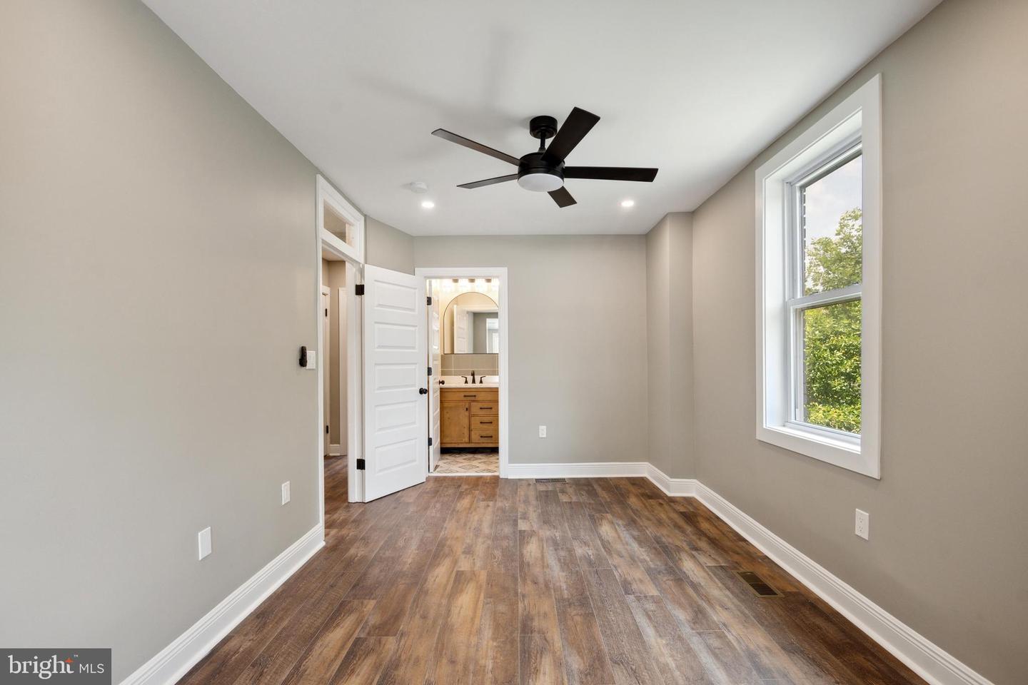 1233 TRINIDAD AVE NE, WASHINGTON, District Of Columbia 20002, 3 Bedrooms Bedrooms, ,3 BathroomsBathrooms,Residential,For sale,1233 TRINIDAD AVE NE,DCDC2207542 MLS # DCDC2207542