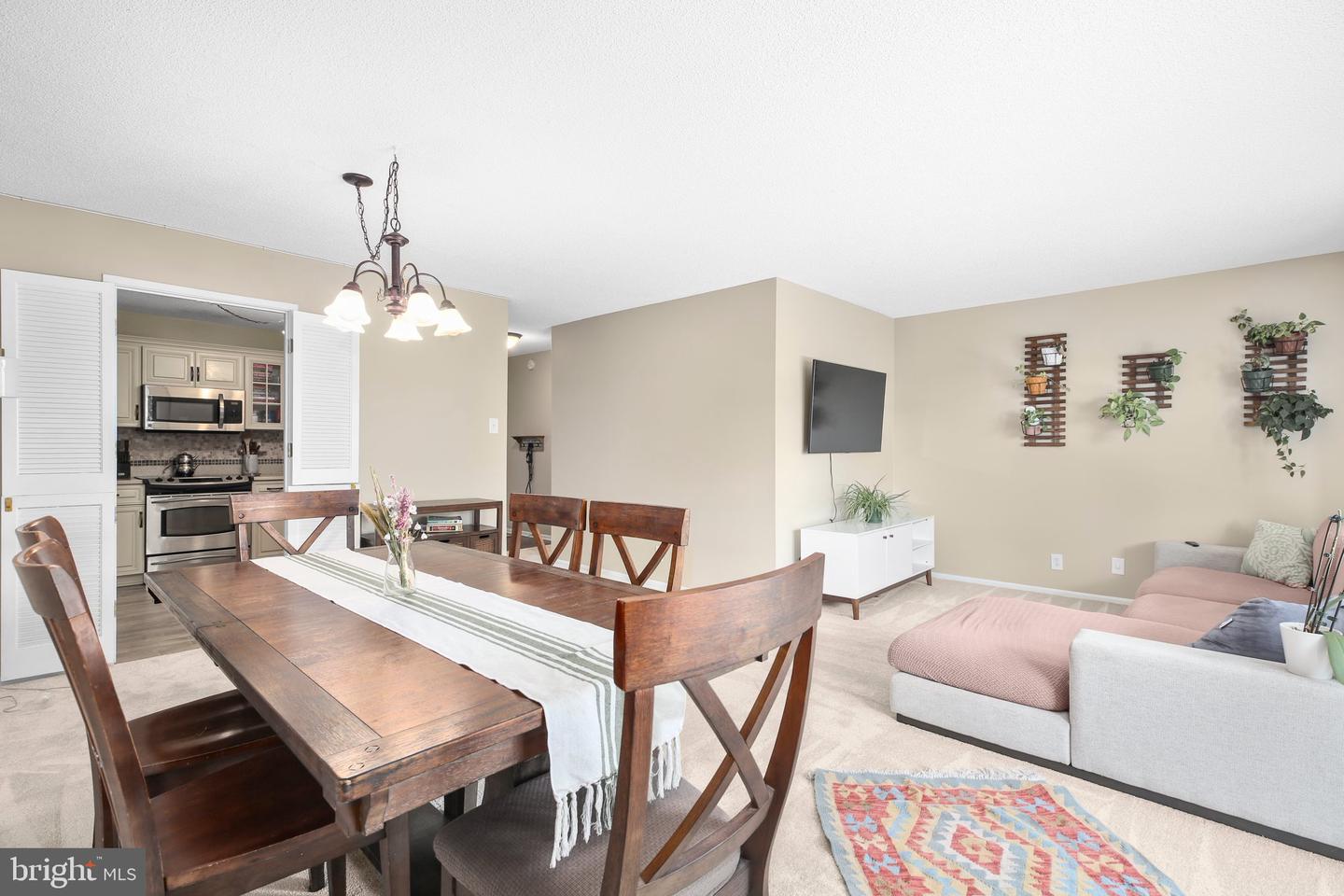 203 YOAKUM PKWY #502, ALEXANDRIA, Virginia 22304, 1 Bedroom Bedrooms, ,1 BathroomBathrooms,Residential,For sale,203 YOAKUM PKWY #502,VAAX2046884 MLS # VAAX2046884