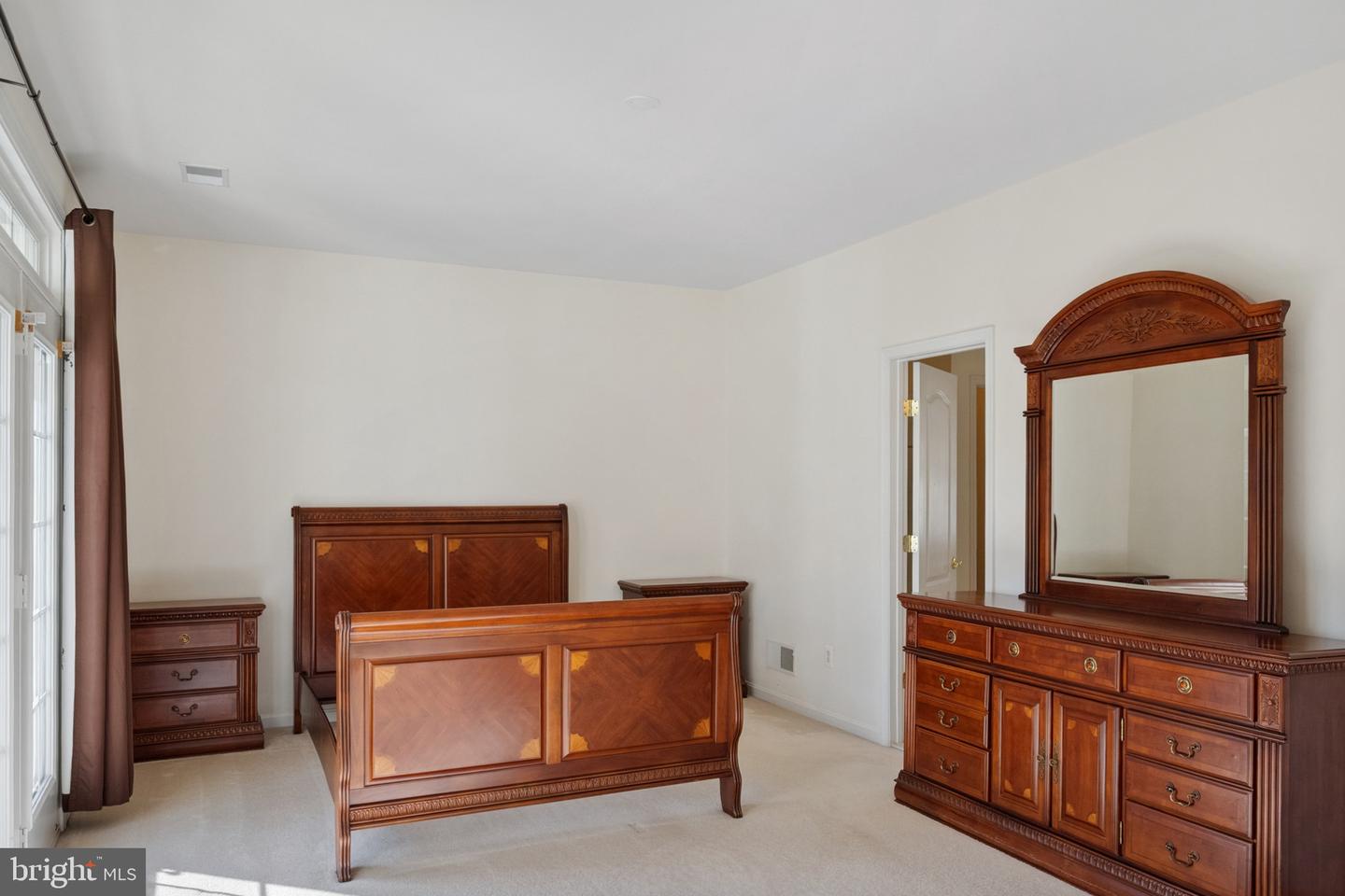 40396 MILFORD, ASHBURN, Virginia 20148, 3 Bedrooms Bedrooms, ,2 BathroomsBathrooms,Residential,For sale,40396 MILFORD,VALO2100486 MLS # VALO2100486