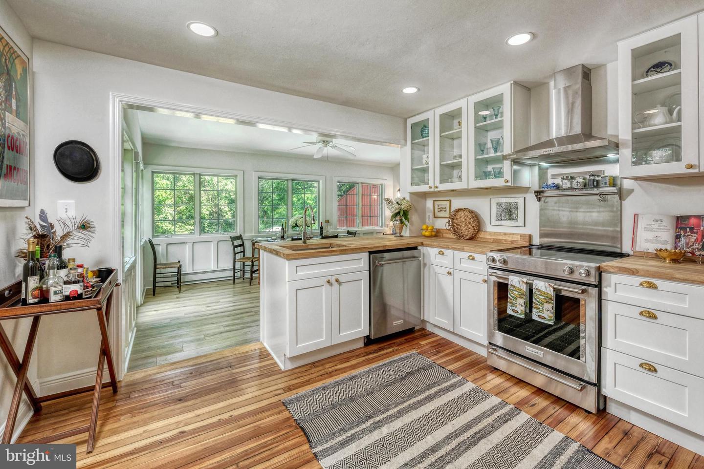 9068 NORTH JOHN S MOSBY HWY N, UPPERVILLE, Virginia 20184, 3 Bedrooms Bedrooms, ,3 BathroomsBathrooms,Residential,For sale,9068 NORTH JOHN S MOSBY HWY N,VAFQ2017188 MLS # VAFQ2017188