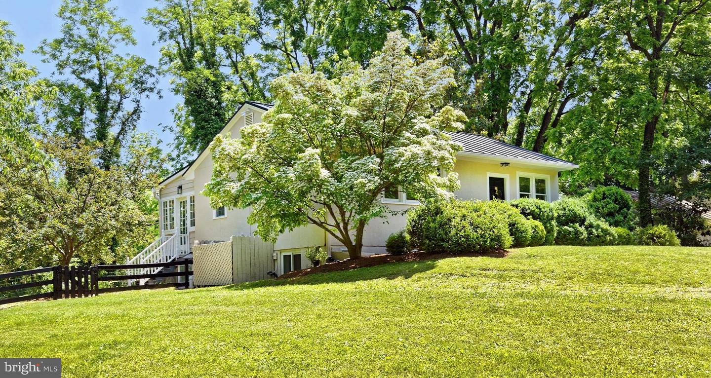 9068 NORTH JOHN S MOSBY HWY N, UPPERVILLE, Virginia 20184, 3 Bedrooms Bedrooms, ,3 BathroomsBathrooms,Residential,For sale,9068 NORTH JOHN S MOSBY HWY N,VAFQ2017188 MLS # VAFQ2017188