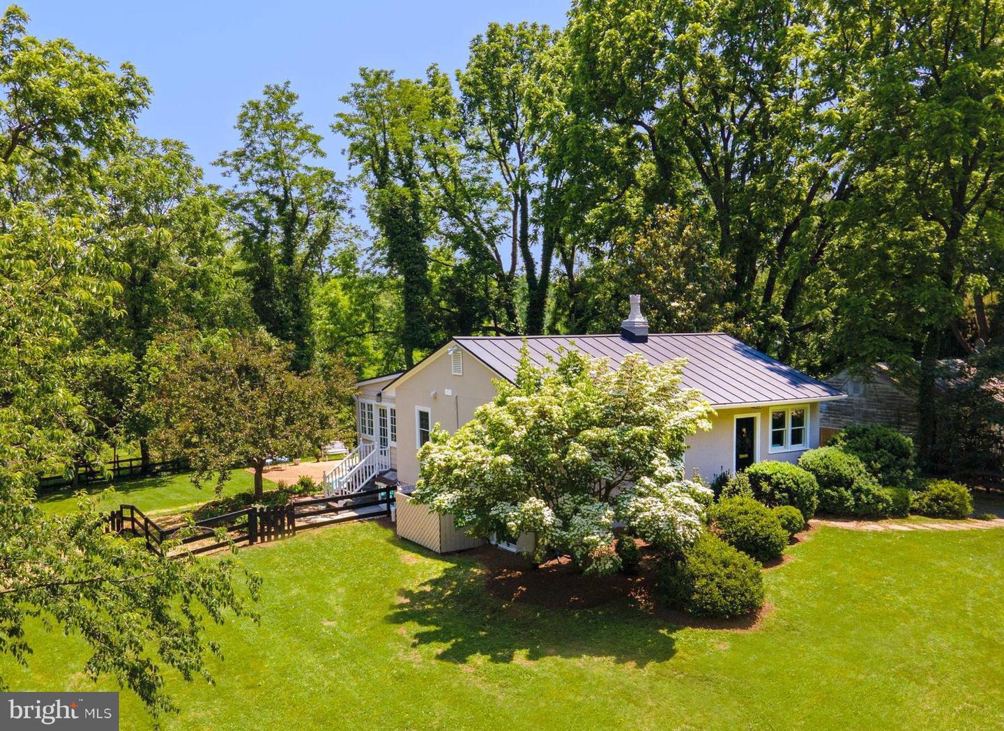 9068 NORTH JOHN S MOSBY HWY N, UPPERVILLE, Virginia 20184, 3 Bedrooms Bedrooms, ,3 BathroomsBathrooms,Residential,For sale,9068 NORTH JOHN S MOSBY HWY N,VAFQ2017188 MLS # VAFQ2017188