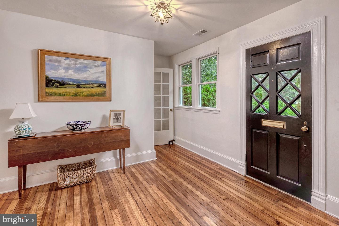 9068 NORTH JOHN S MOSBY HWY N, UPPERVILLE, Virginia 20184, 3 Bedrooms Bedrooms, ,3 BathroomsBathrooms,Residential,For sale,9068 NORTH JOHN S MOSBY HWY N,VAFQ2017188 MLS # VAFQ2017188