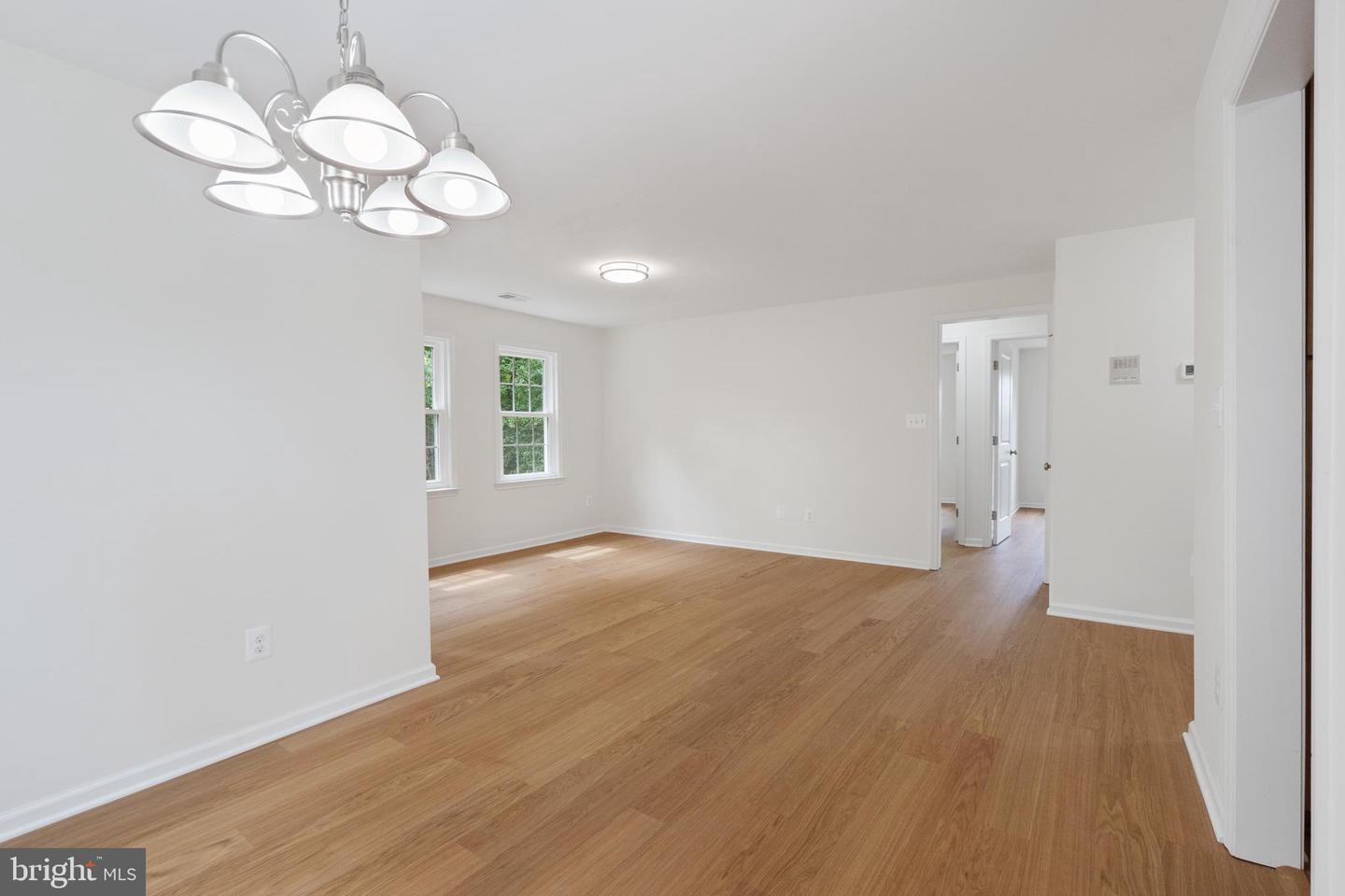 6727 W WAKEFIELD DR #B2, ALEXANDRIA, Virginia 22307, 2 Bedrooms Bedrooms, ,1 BathroomBathrooms,Residential,For sale,6727 W WAKEFIELD DR #B2,VAFX2250424 MLS # VAFX2250424