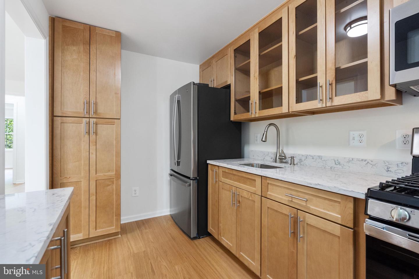 6727 W WAKEFIELD DR #B2, ALEXANDRIA, Virginia 22307, 2 Bedrooms Bedrooms, ,1 BathroomBathrooms,Residential,For sale,6727 W WAKEFIELD DR #B2,VAFX2250424 MLS # VAFX2250424