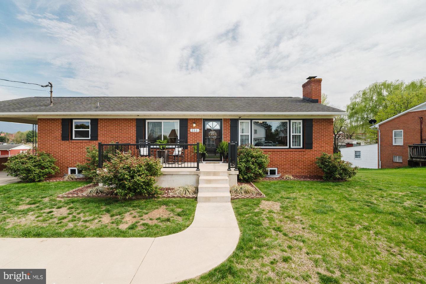 211 AL GOOD DR, STANLEY, Virginia 22851, 5 Bedrooms Bedrooms, ,2 BathroomsBathrooms,Residential,For sale,211 AL GOOD DR,VAPA2005078 MLS # VAPA2005078