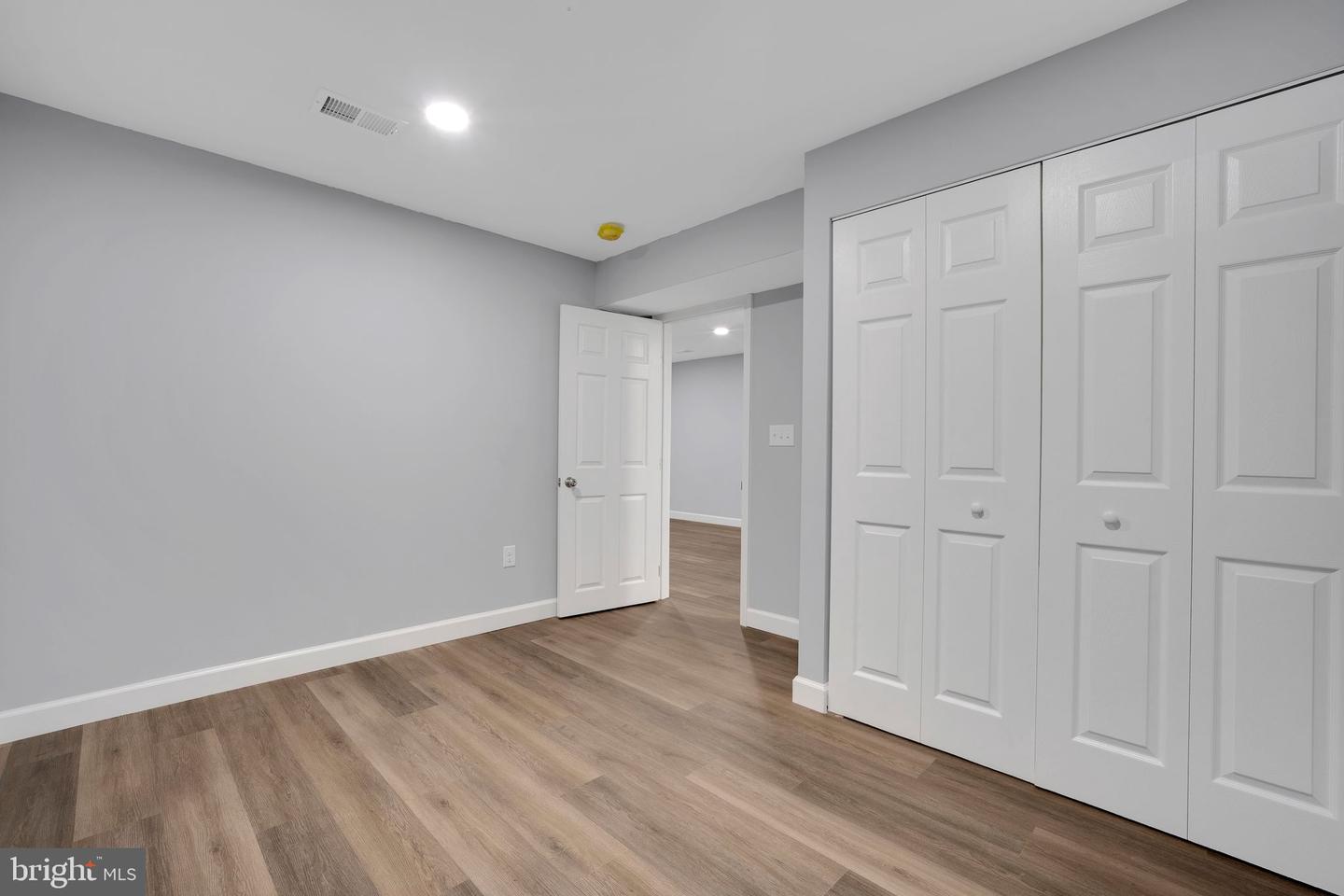 152 OAK VIEW DR SE, LEESBURG, Virginia 20175, 4 Bedrooms Bedrooms, ,3 BathroomsBathrooms,Residential,For sale,152 OAK VIEW DR SE,VALO2100444 MLS # VALO2100444
