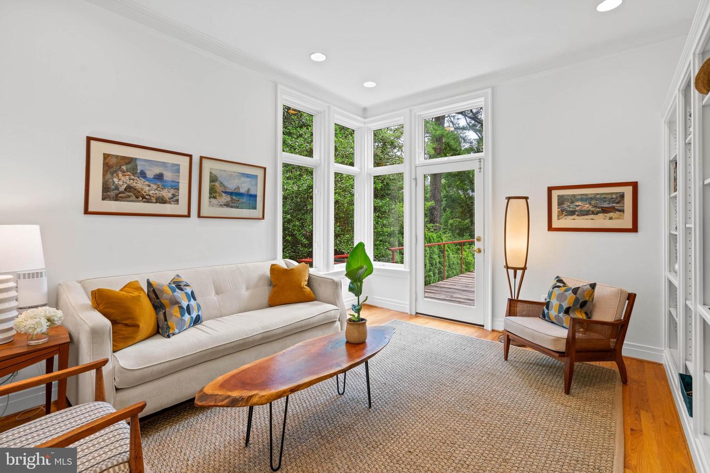 2714 QUEBEC ST NW, WASHINGTON, District Of Columbia 20008, 7 Bedrooms Bedrooms, ,7 BathroomsBathrooms,Residential,For sale,2714 QUEBEC ST NW,DCDC2207654 MLS # DCDC2207654