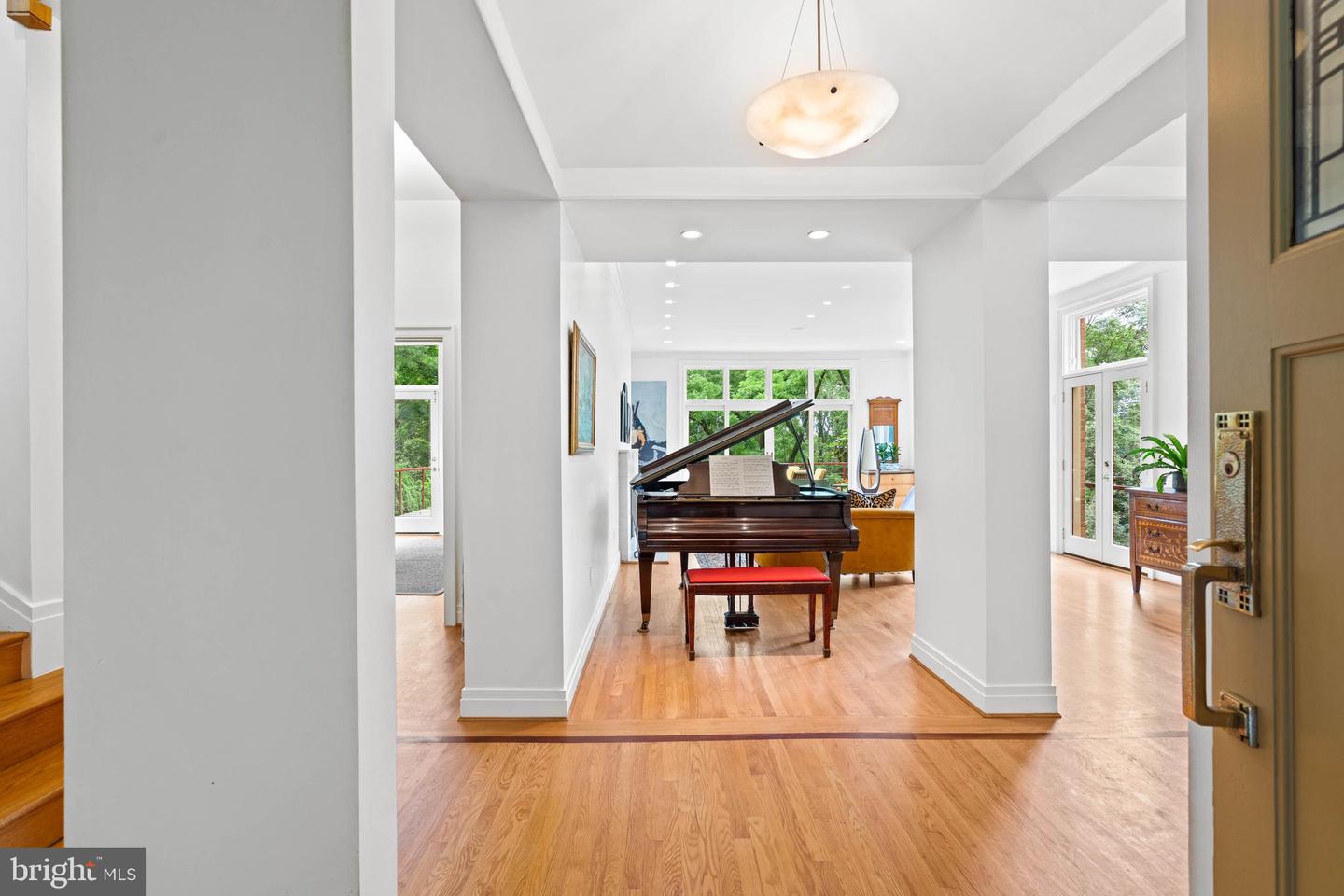 2714 QUEBEC ST NW, WASHINGTON, District Of Columbia 20008, 7 Bedrooms Bedrooms, ,7 BathroomsBathrooms,Residential,For sale,2714 QUEBEC ST NW,DCDC2207654 MLS # DCDC2207654