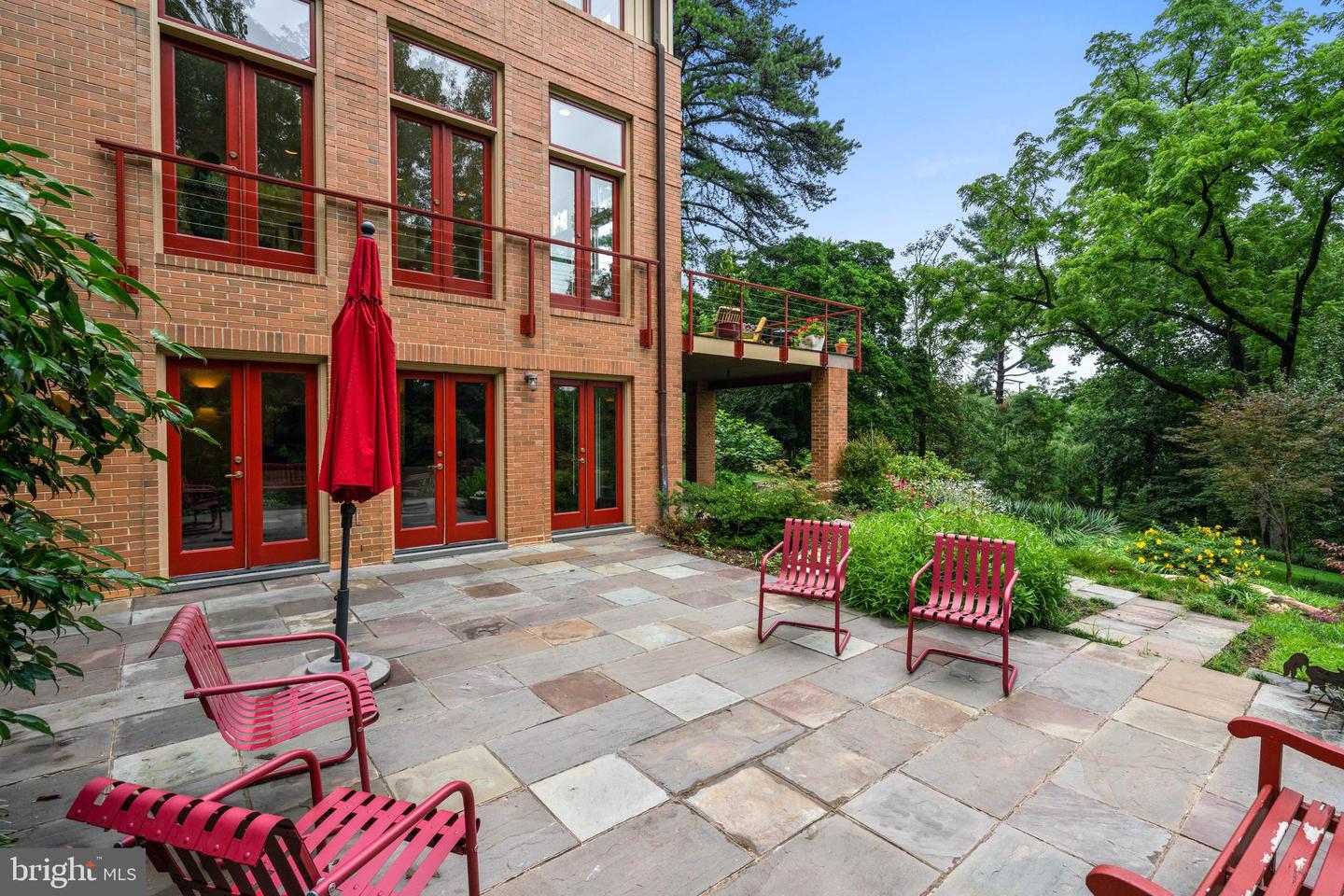 2714 QUEBEC ST NW, WASHINGTON, District Of Columbia 20008, 7 Bedrooms Bedrooms, ,7 BathroomsBathrooms,Residential,For sale,2714 QUEBEC ST NW,DCDC2207654 MLS # DCDC2207654