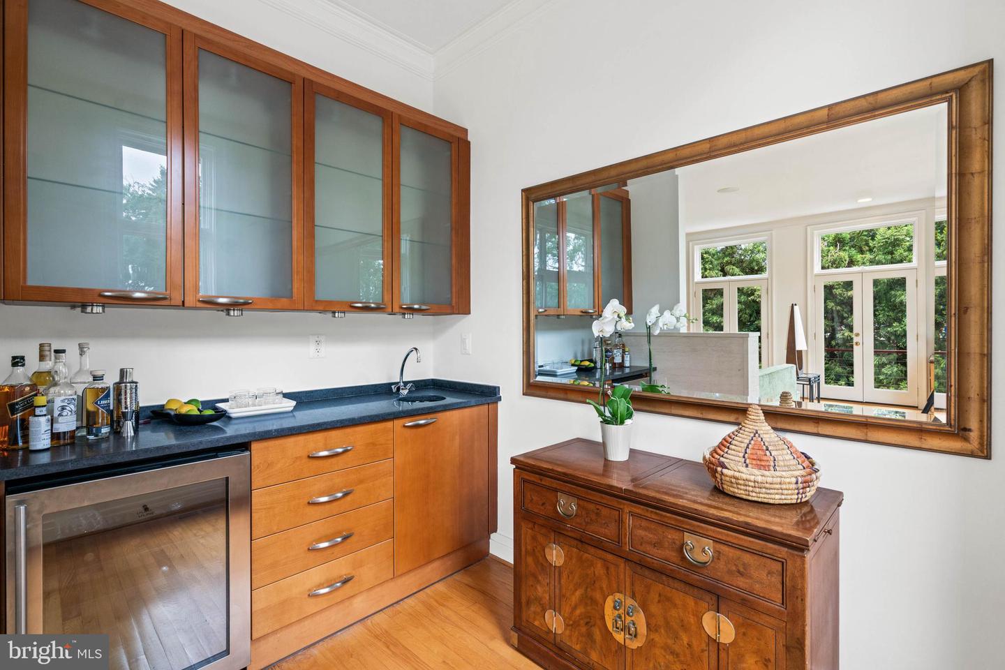 2714 QUEBEC ST NW, WASHINGTON, District Of Columbia 20008, 7 Bedrooms Bedrooms, ,7 BathroomsBathrooms,Residential,For sale,2714 QUEBEC ST NW,DCDC2207654 MLS # DCDC2207654
