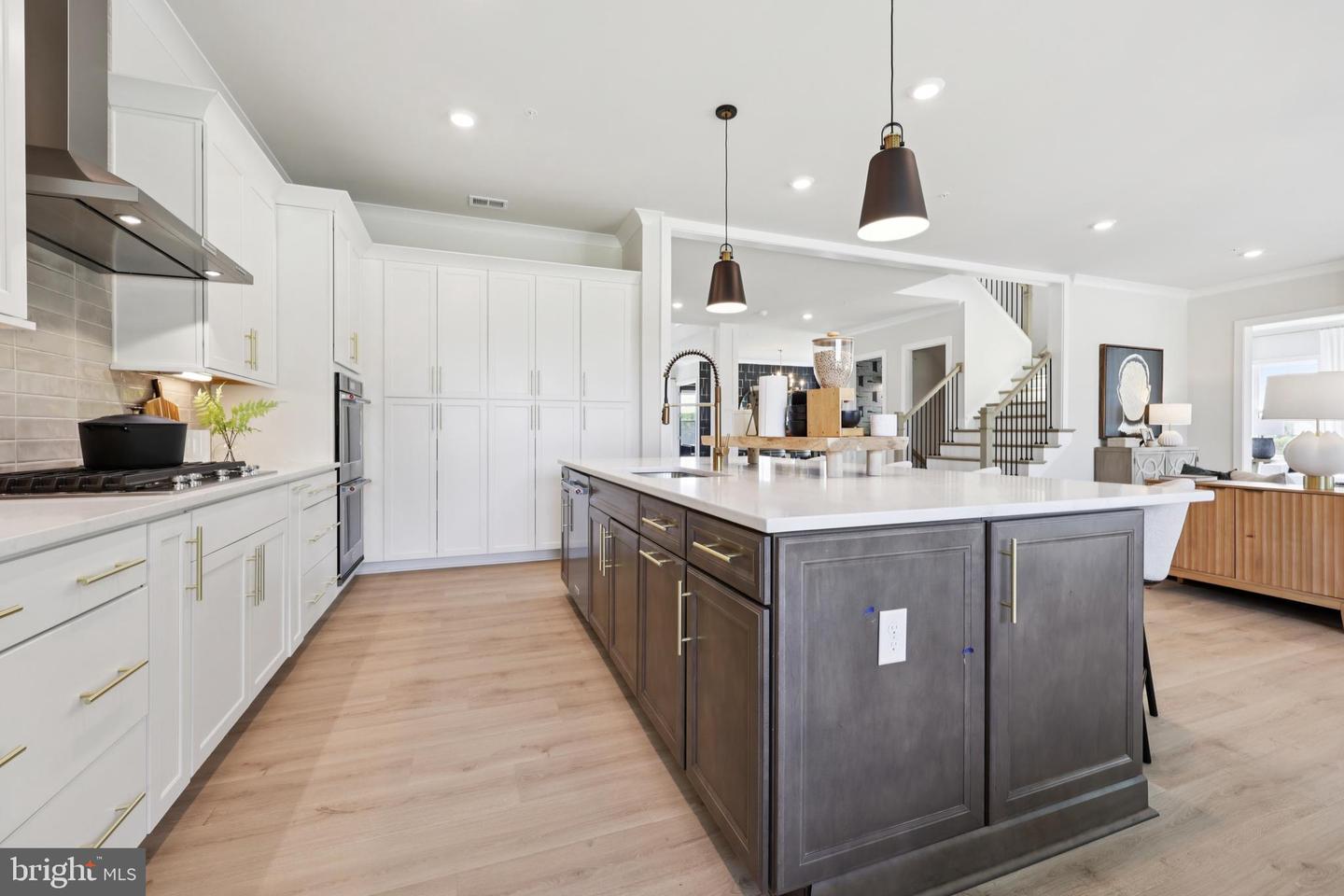 8264 COLLING MANOR CT, ALEXANDRIA, Virginia 22308, 6 Bedrooms Bedrooms, ,6 BathroomsBathrooms,Residential,For sale,8264 COLLING MANOR CT,VAFX2250496 MLS # VAFX2250496