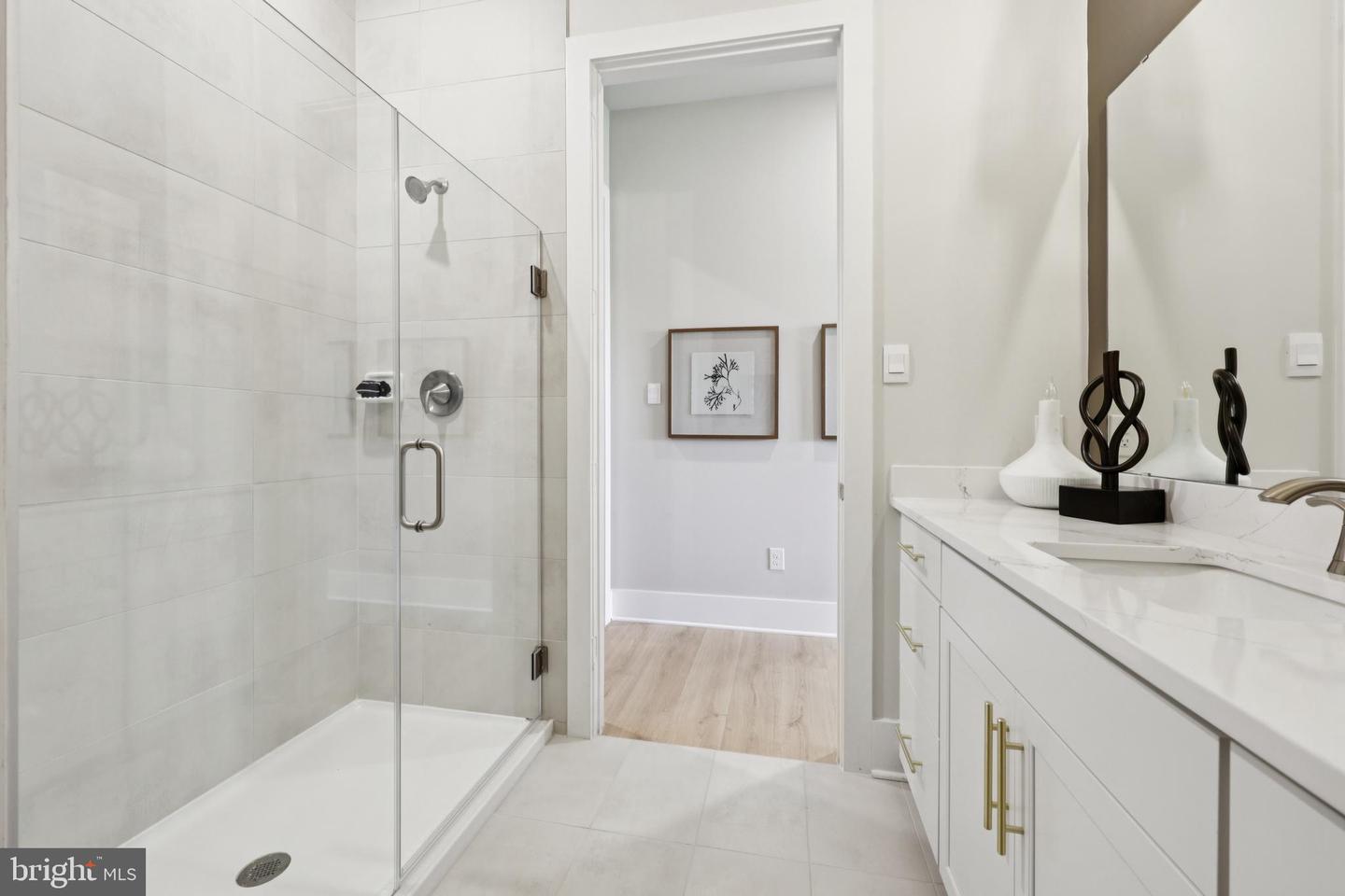 8264 COLLING MANOR CT, ALEXANDRIA, Virginia 22308, 6 Bedrooms Bedrooms, ,6 BathroomsBathrooms,Residential,For sale,8264 COLLING MANOR CT,VAFX2250496 MLS # VAFX2250496