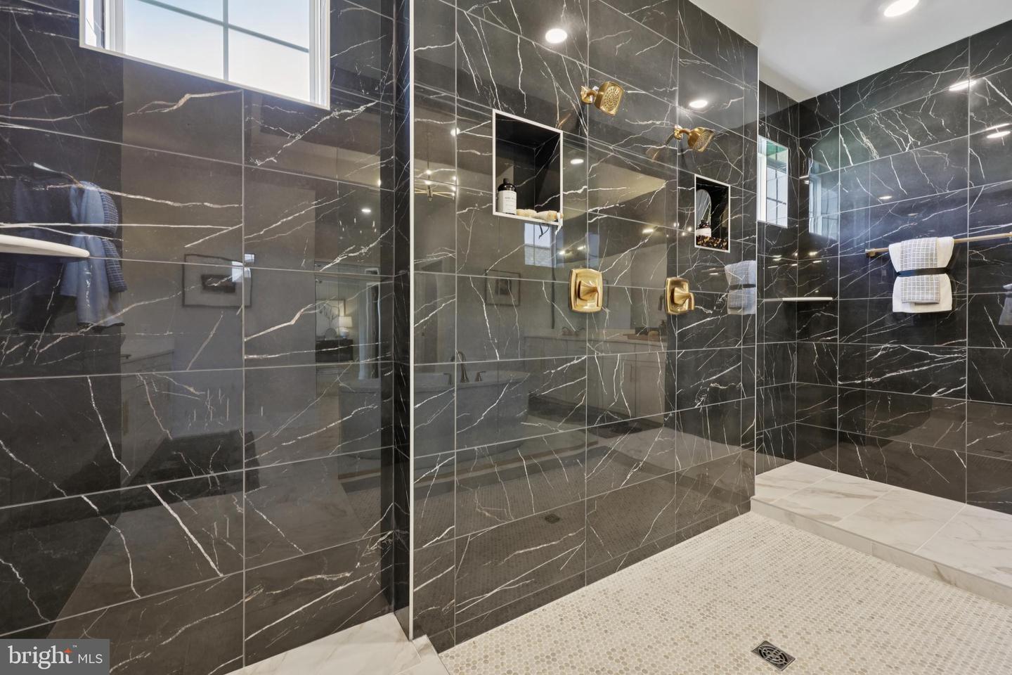 8264 COLLING MANOR CT, ALEXANDRIA, Virginia 22308, 6 Bedrooms Bedrooms, ,6 BathroomsBathrooms,Residential,For sale,8264 COLLING MANOR CT,VAFX2250496 MLS # VAFX2250496