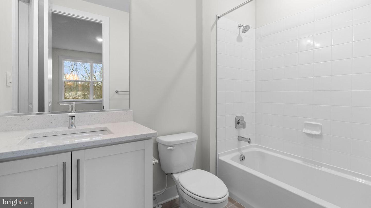 8281 COLLING MANOR CT, ALEXANDRIA, Virginia 22308, 6 Bedrooms Bedrooms, ,6 BathroomsBathrooms,Residential,For sale,8281 COLLING MANOR CT,VAFX2250504 MLS # VAFX2250504