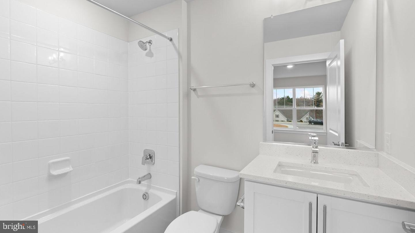 8281 COLLING MANOR CT, ALEXANDRIA, Virginia 22308, 6 Bedrooms Bedrooms, ,6 BathroomsBathrooms,Residential,For sale,8281 COLLING MANOR CT,VAFX2250504 MLS # VAFX2250504