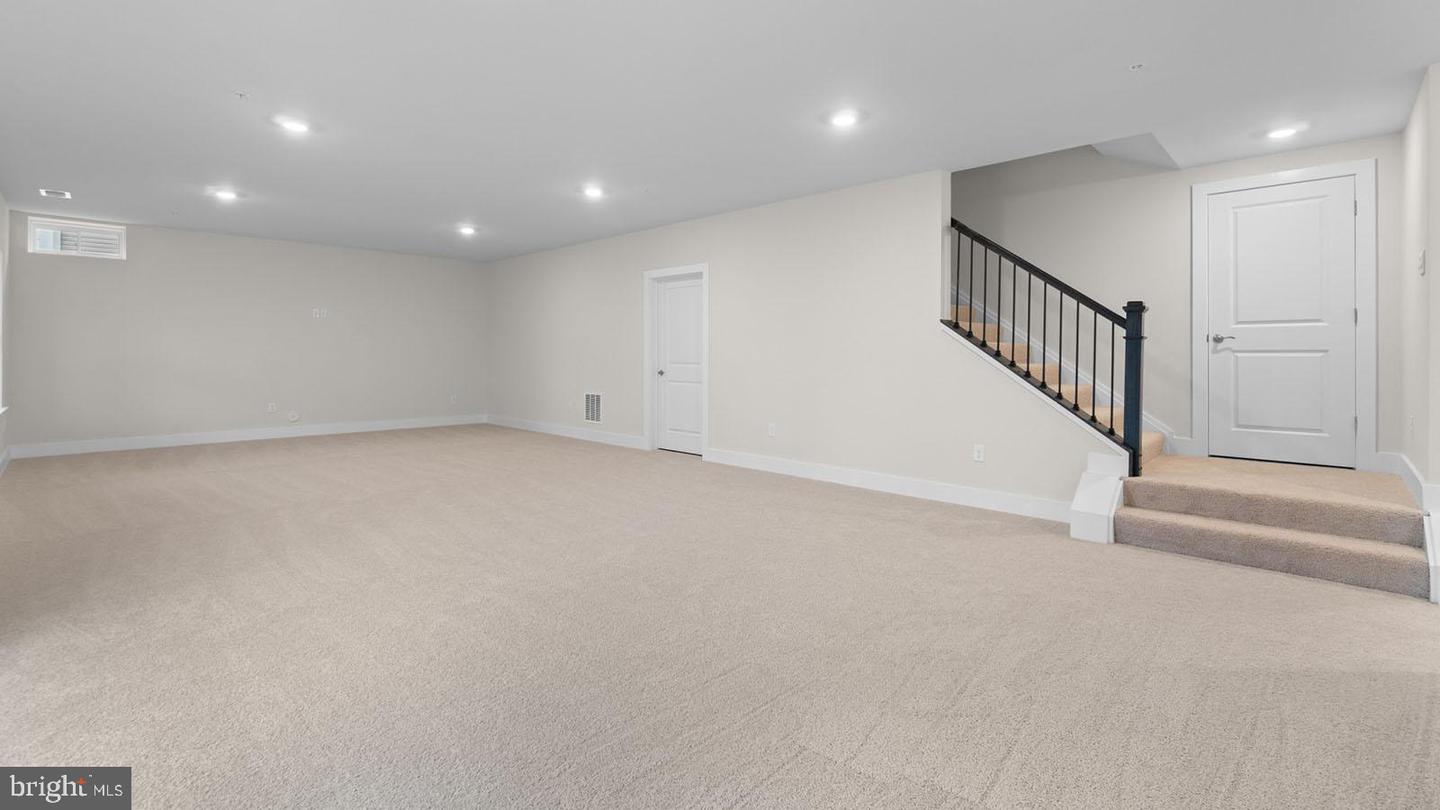 8281 COLLING MANOR CT, ALEXANDRIA, Virginia 22308, 6 Bedrooms Bedrooms, ,6 BathroomsBathrooms,Residential,For sale,8281 COLLING MANOR CT,VAFX2250504 MLS # VAFX2250504