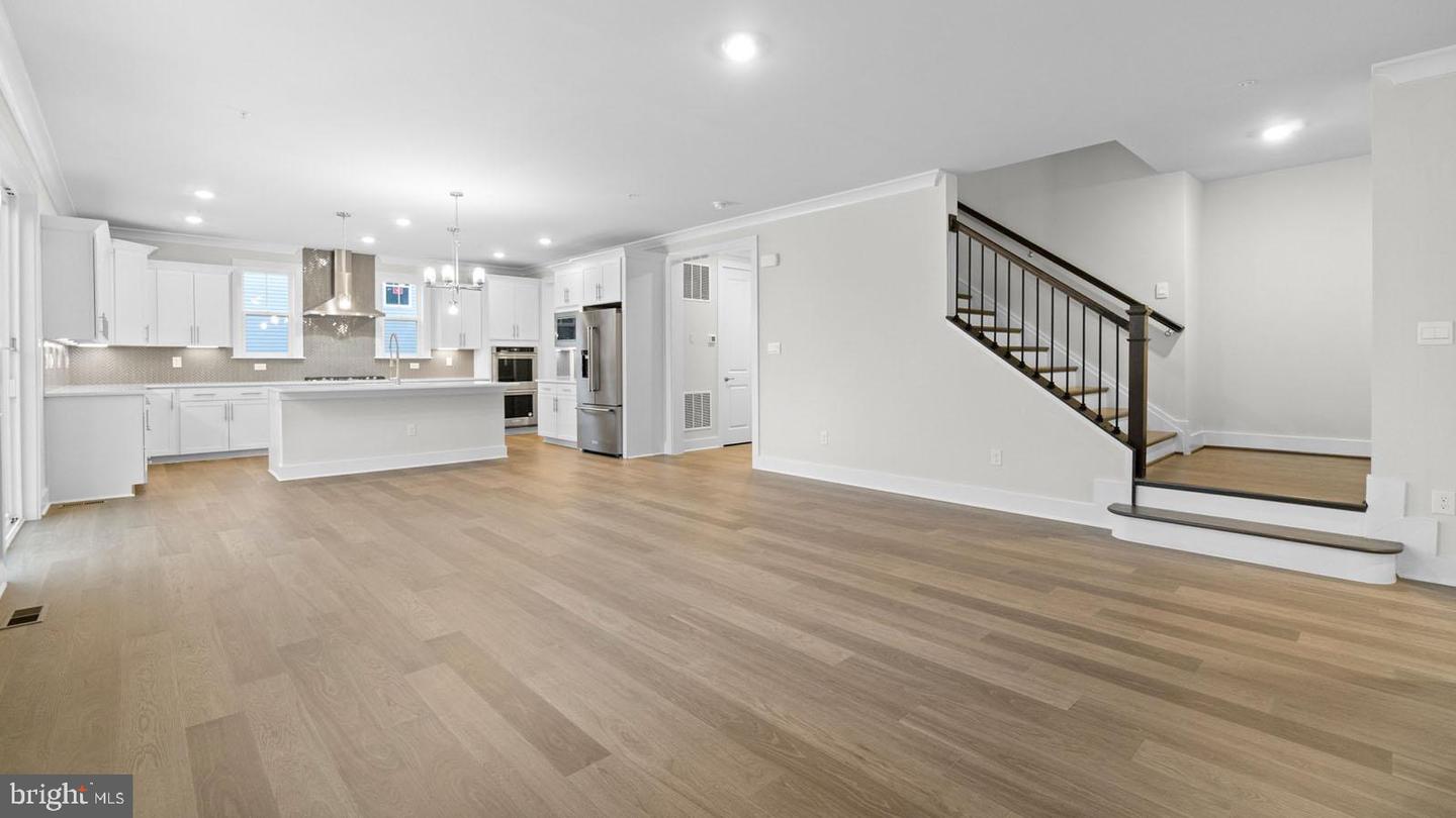 8281 COLLING MANOR CT, ALEXANDRIA, Virginia 22308, 6 Bedrooms Bedrooms, ,6 BathroomsBathrooms,Residential,For sale,8281 COLLING MANOR CT,VAFX2250504 MLS # VAFX2250504