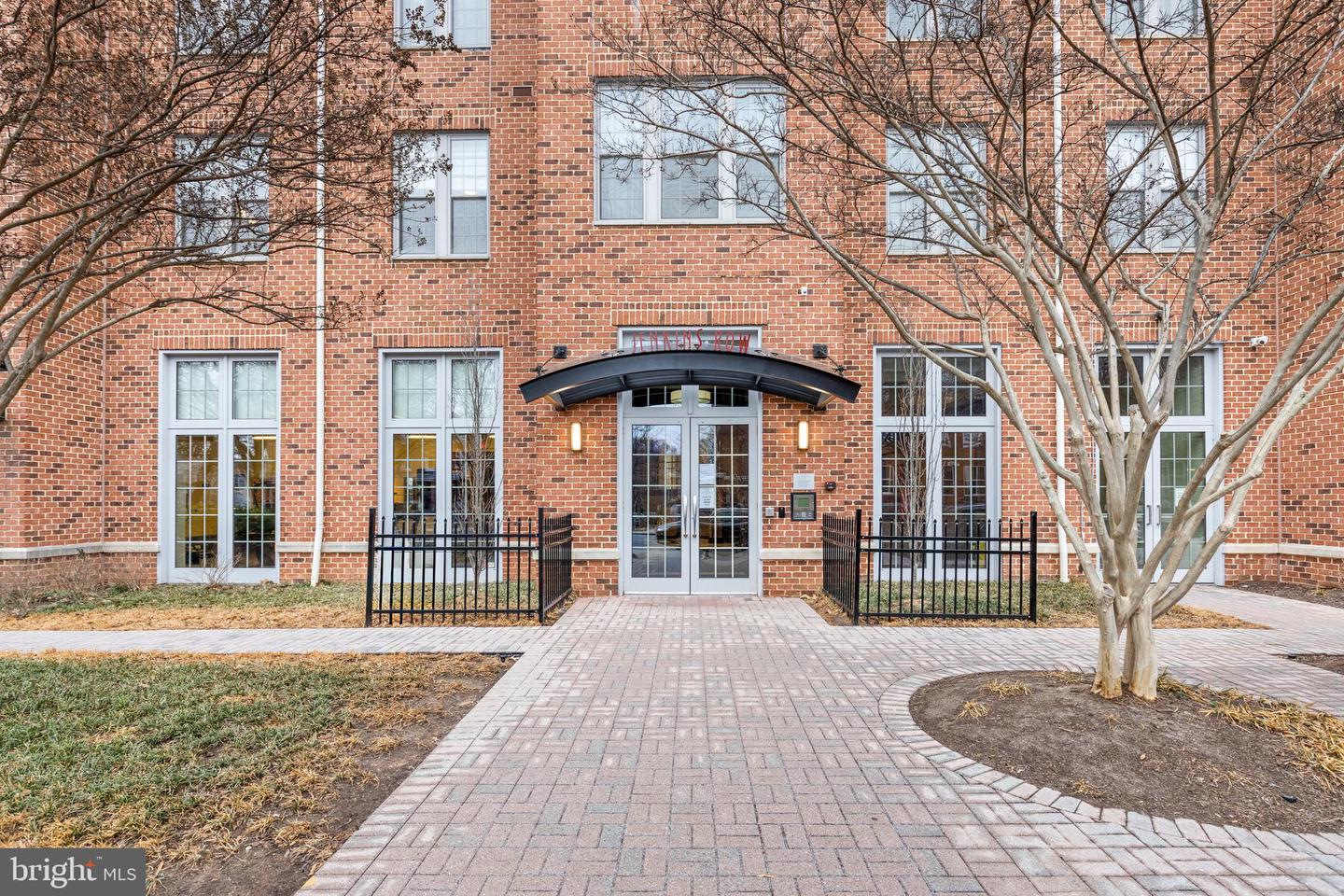 1391 PENNSYLVANIA AVE SE #514, WASHINGTON, District Of Columbia 20003, 2 Bedrooms Bedrooms, ,2 BathroomsBathrooms,Residential,For sale,1391 PENNSYLVANIA AVE SE #514,DCDC2187344 MLS # DCDC2187344