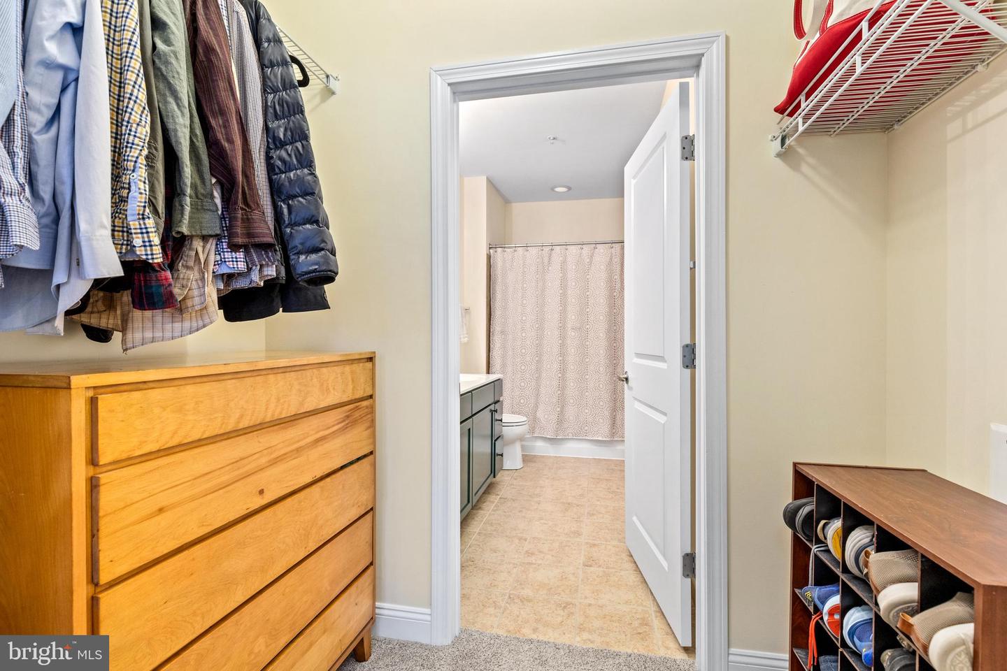 1391 PENNSYLVANIA AVE SE #514, WASHINGTON, District Of Columbia 20003, 2 Bedrooms Bedrooms, ,2 BathroomsBathrooms,Residential,For sale,1391 PENNSYLVANIA AVE SE #514,DCDC2187344 MLS # DCDC2187344