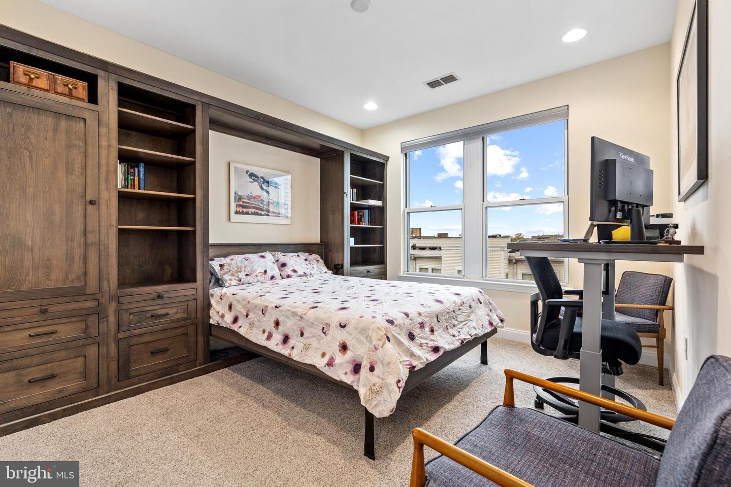 1391 PENNSYLVANIA AVE SE #514, WASHINGTON, District Of Columbia 20003, 2 Bedrooms Bedrooms, ,2 BathroomsBathrooms,Residential,For sale,1391 PENNSYLVANIA AVE SE #514,DCDC2187344 MLS # DCDC2187344