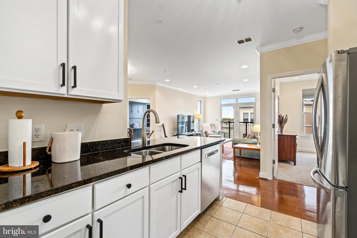 1391 PENNSYLVANIA AVE SE #514, WASHINGTON, District Of Columbia 20003, 2 Bedrooms Bedrooms, ,2 BathroomsBathrooms,Residential,For sale,1391 PENNSYLVANIA AVE SE #514,DCDC2187344 MLS # DCDC2187344