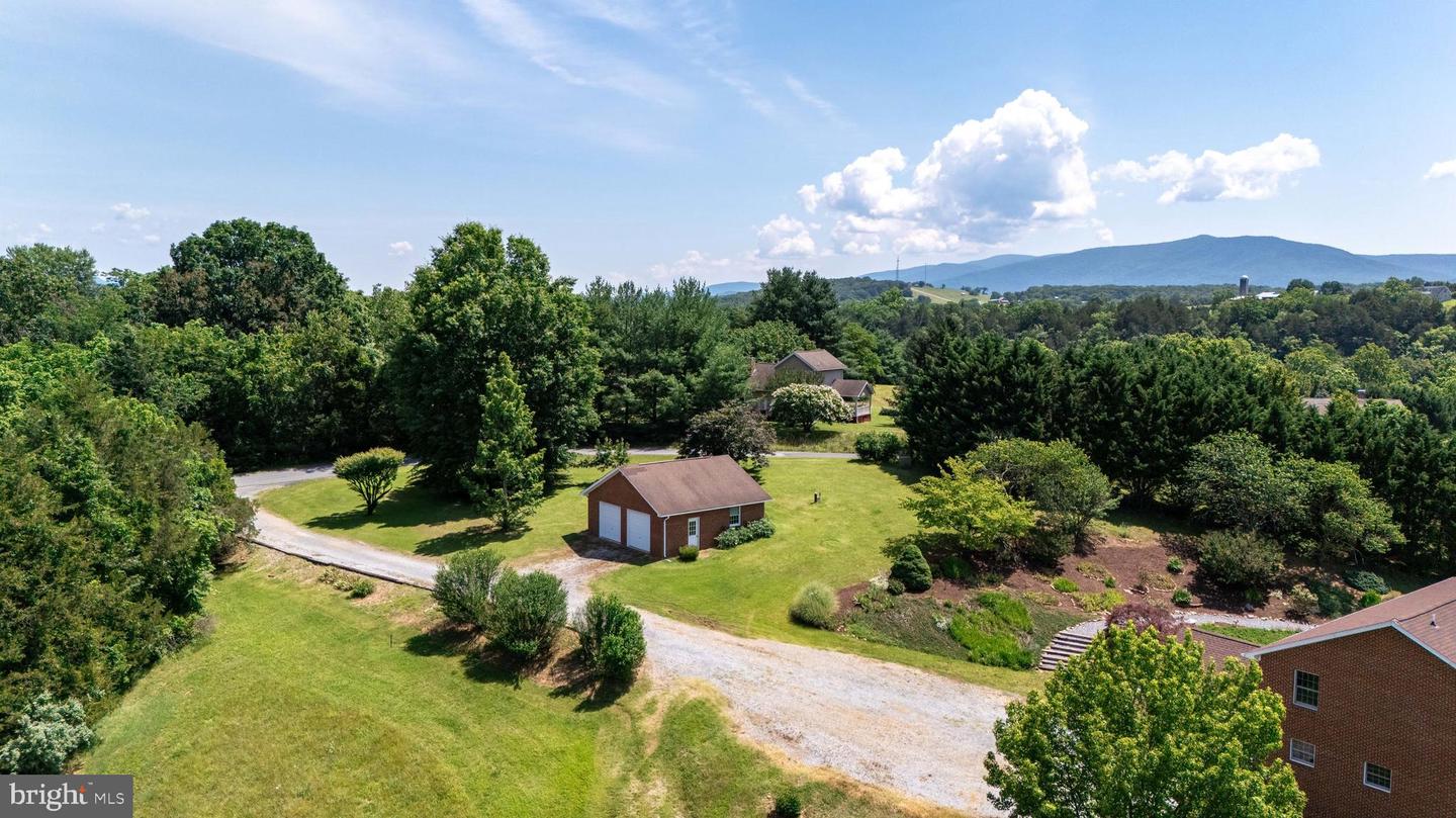 360 LAZY RIVER EAST RD, LURAY, Virginia 22835, 4 Bedrooms Bedrooms, ,4 BathroomsBathrooms,Residential,For sale,360 LAZY RIVER EAST RD,VAPA2004816 MLS # VAPA2004816
