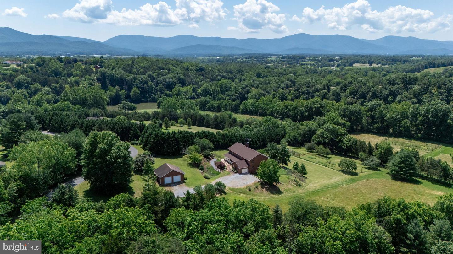 360 LAZY RIVER EAST RD, LURAY, Virginia 22835, 4 Bedrooms Bedrooms, ,4 BathroomsBathrooms,Residential,For sale,360 LAZY RIVER EAST RD,VAPA2004816 MLS # VAPA2004816