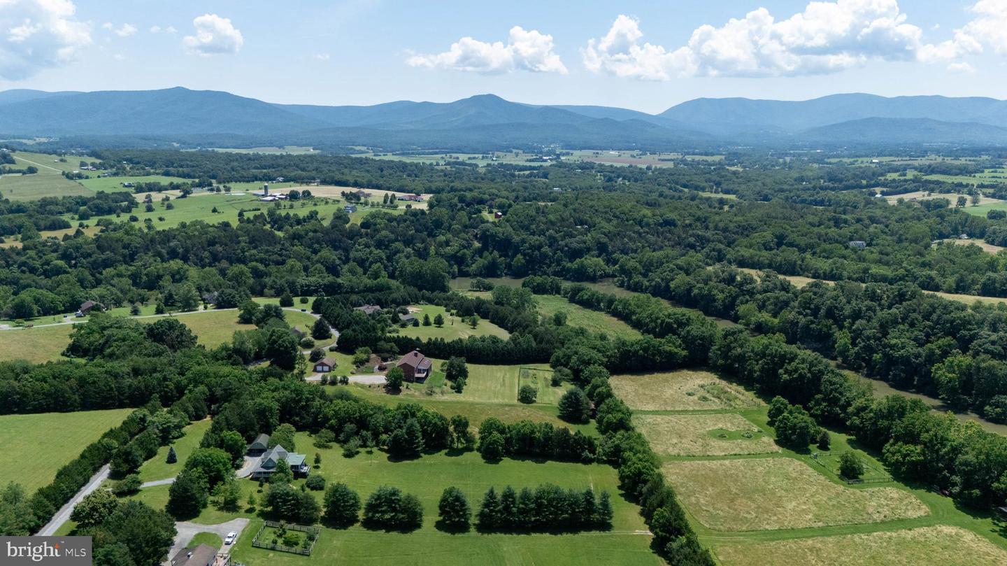360 LAZY RIVER EAST RD, LURAY, Virginia 22835, 4 Bedrooms Bedrooms, ,4 BathroomsBathrooms,Residential,For sale,360 LAZY RIVER EAST RD,VAPA2004816 MLS # VAPA2004816