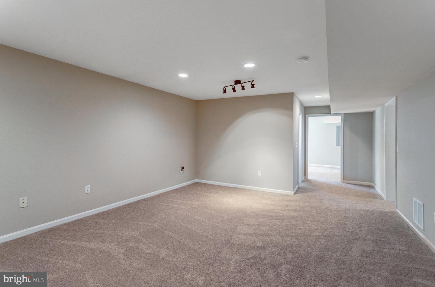11211 SPRING MEADOW BLVD, FREDERICKSBURG, Virginia 22407, 4 Bedrooms Bedrooms, ,3 BathroomsBathrooms,Residential,For sale,11211 SPRING MEADOW BLVD,VASP2032508 MLS # VASP2032508
