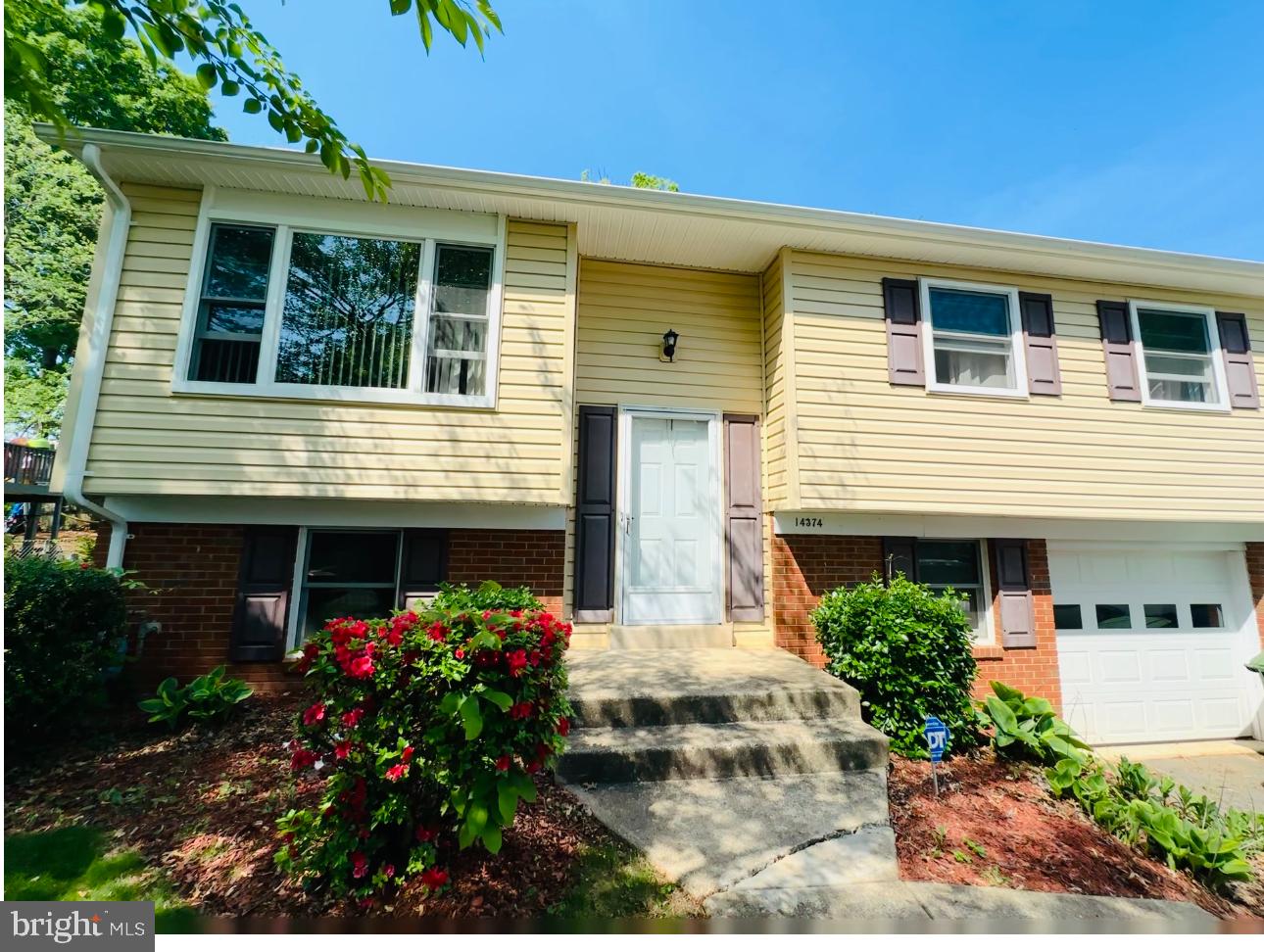 14374 SHETLAND CT, WOODBRIDGE, Virginia 22193, 4 Bedrooms Bedrooms, ,2 BathroomsBathrooms,Residential,For sale,14374 SHETLAND CT,VAPW2093998 MLS # VAPW2093998