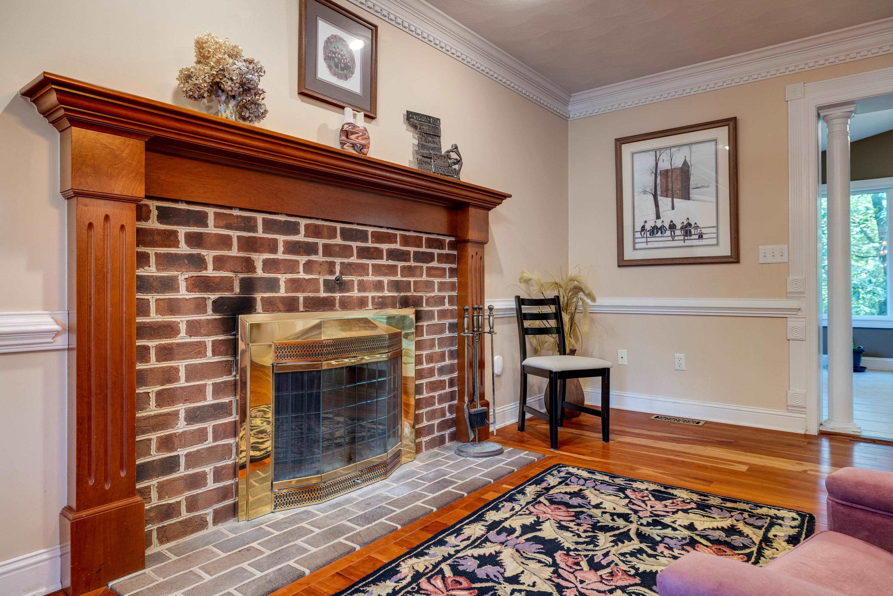 1515 CUMBERLAND DR, ROCKINGHAM, Virginia 22801, 5 Bedrooms Bedrooms, ,3 BathroomsBathrooms,Residential,1515 CUMBERLAND DR,666107 MLS # 666107