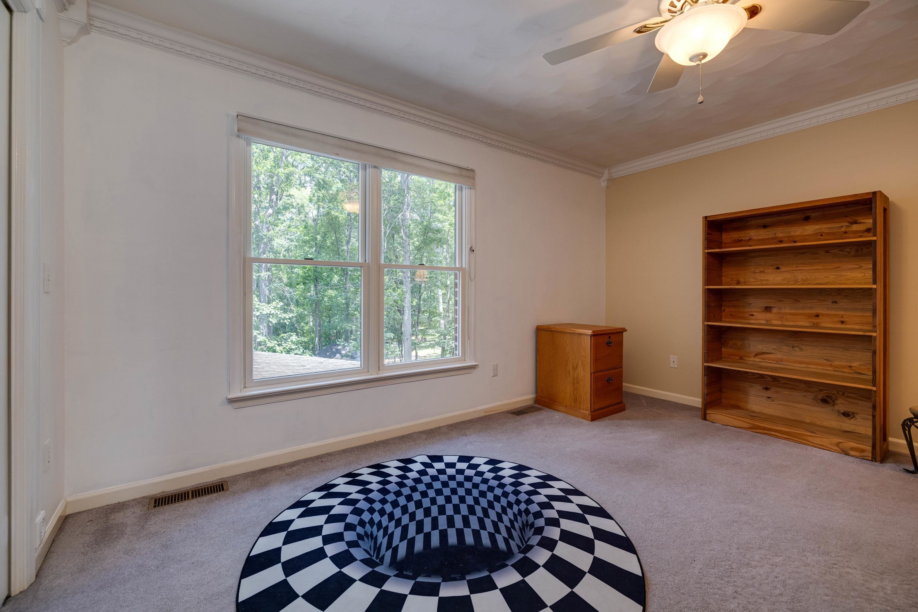 1515 CUMBERLAND DR, ROCKINGHAM, Virginia 22801, 5 Bedrooms Bedrooms, ,3 BathroomsBathrooms,Residential,1515 CUMBERLAND DR,666107 MLS # 666107