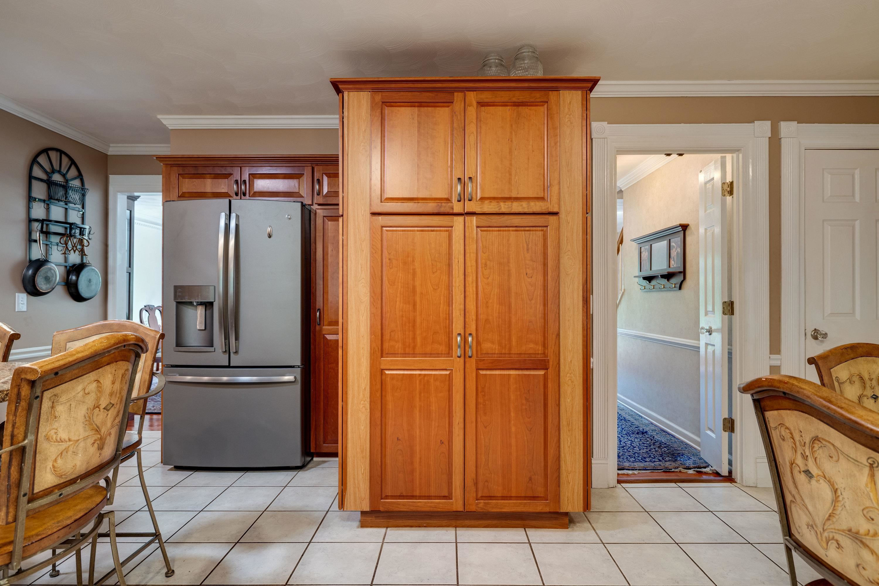 1515 CUMBERLAND DR, ROCKINGHAM, Virginia 22801, 5 Bedrooms Bedrooms, ,3 BathroomsBathrooms,Residential,1515 CUMBERLAND DR,666107 MLS # 666107