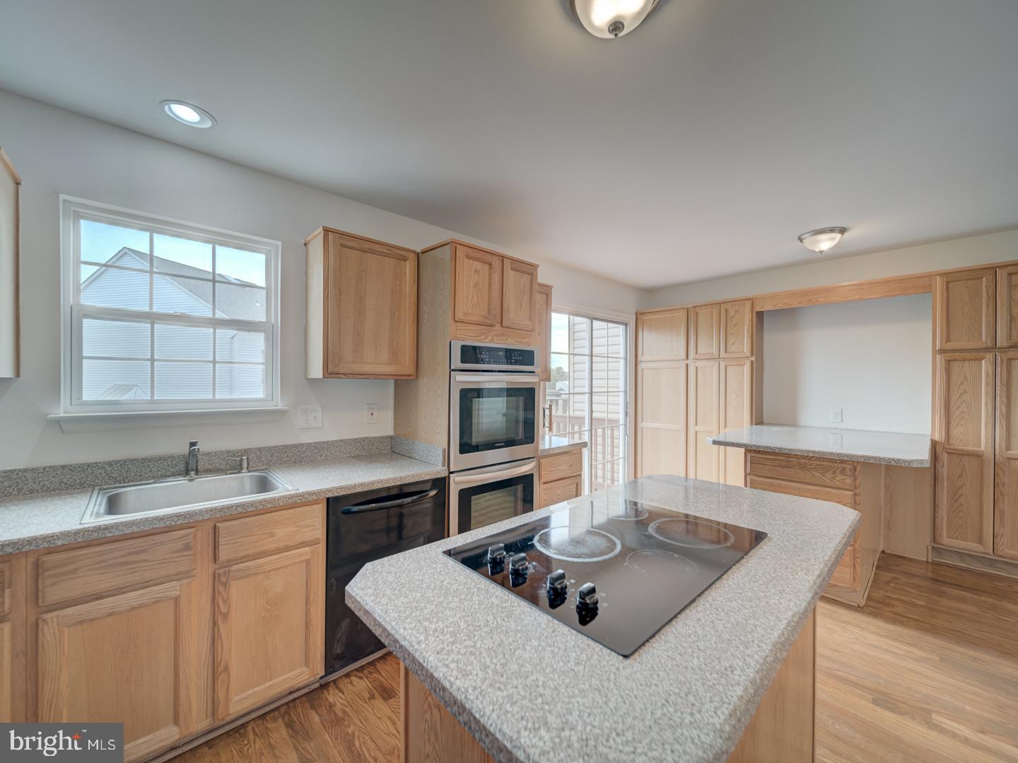 13195 GOLDERS GREEN PL, BRISTOW, Virginia 20136, 3 Bedrooms Bedrooms, ,3 BathroomsBathrooms,Residential,For sale,13195 GOLDERS GREEN PL,VAPW2094554 MLS # VAPW2094554